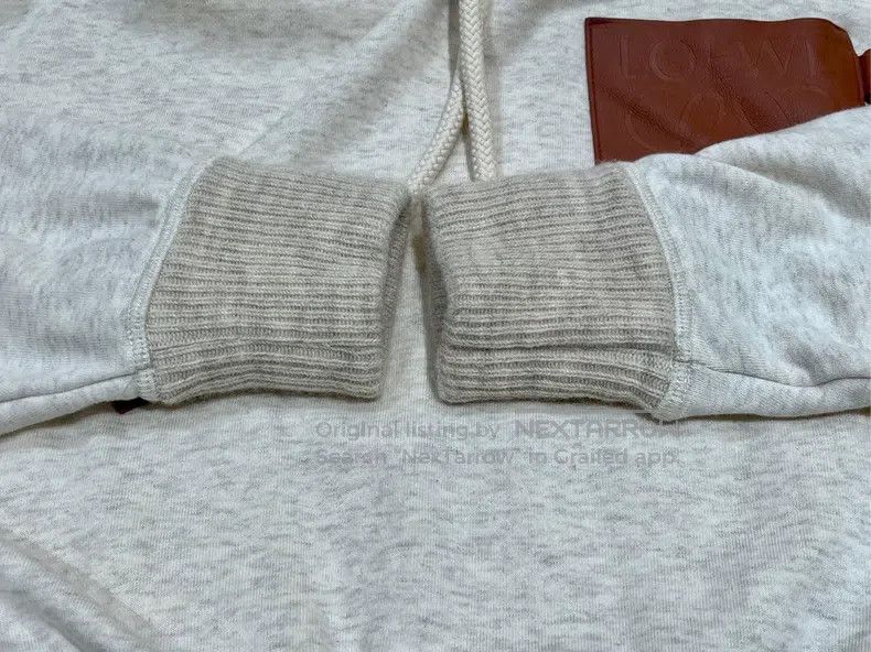 Loewe Loewe Logo Patch Hooded Sweatshirt, Off White Size XS / US 0-2 / IT 36-38 - 6 Thumbnail