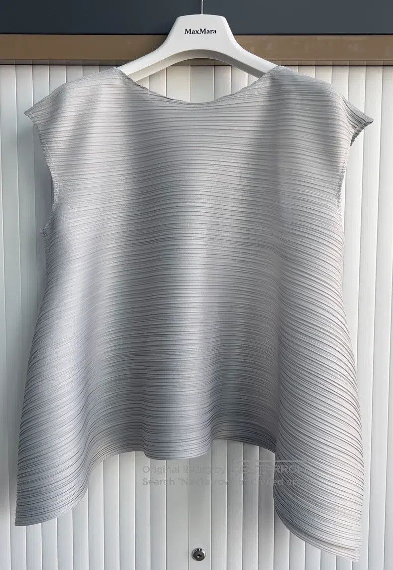 Issey Miyake Issey Miyake Horizontal Stripe Spring Tank Top Size L / US 10 / IT 46 - 1 Thumbnail