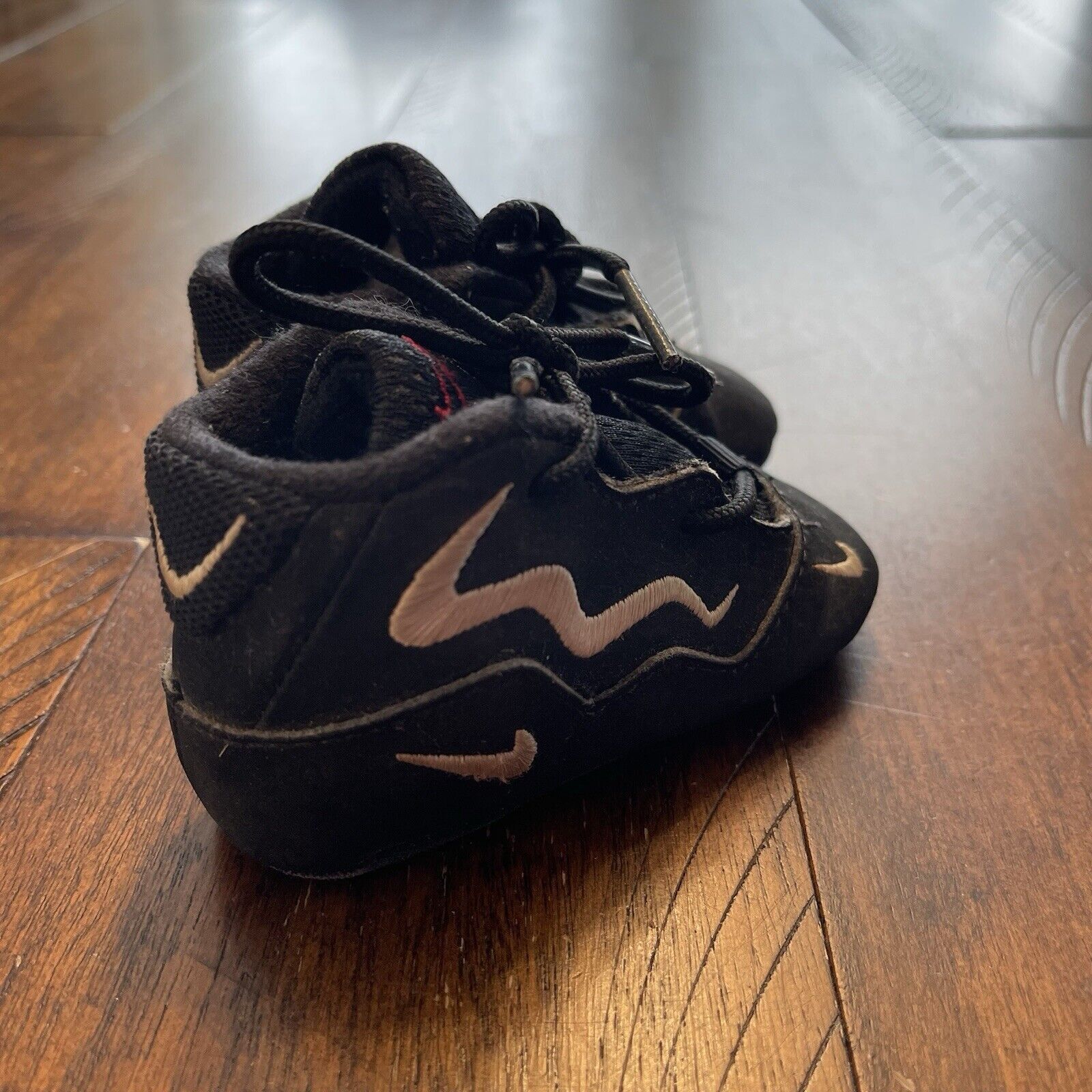 Nike OG 1997 First Air Pippen Bulls 3C Vintage Varsity Red Rare Size US 5 / EU 37 - 3 Thumbnail