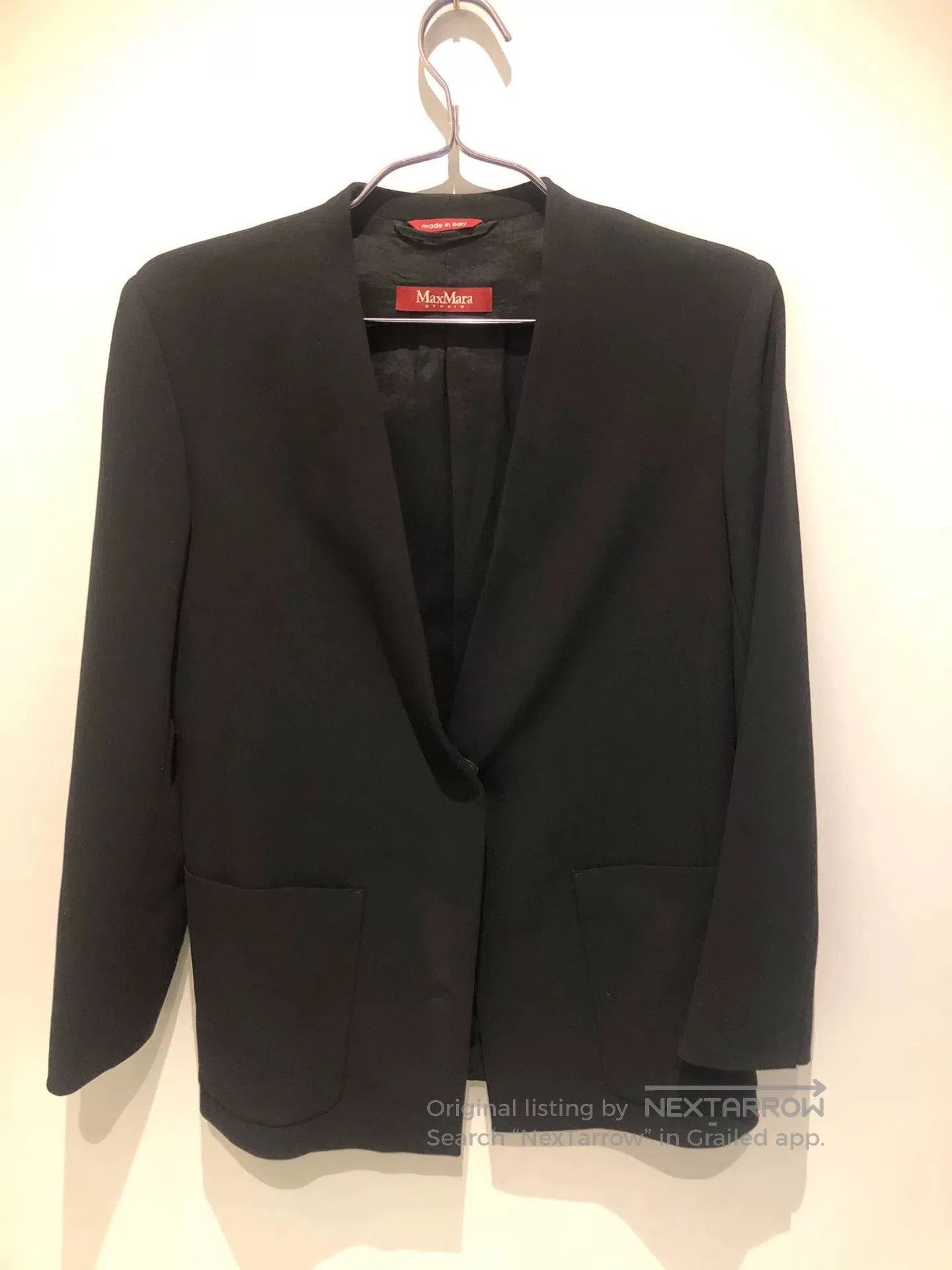 Max Mara MaxMara Women's Black Loose Blazer. Size S / US 4 / IT 40 - 1 Thumbnail