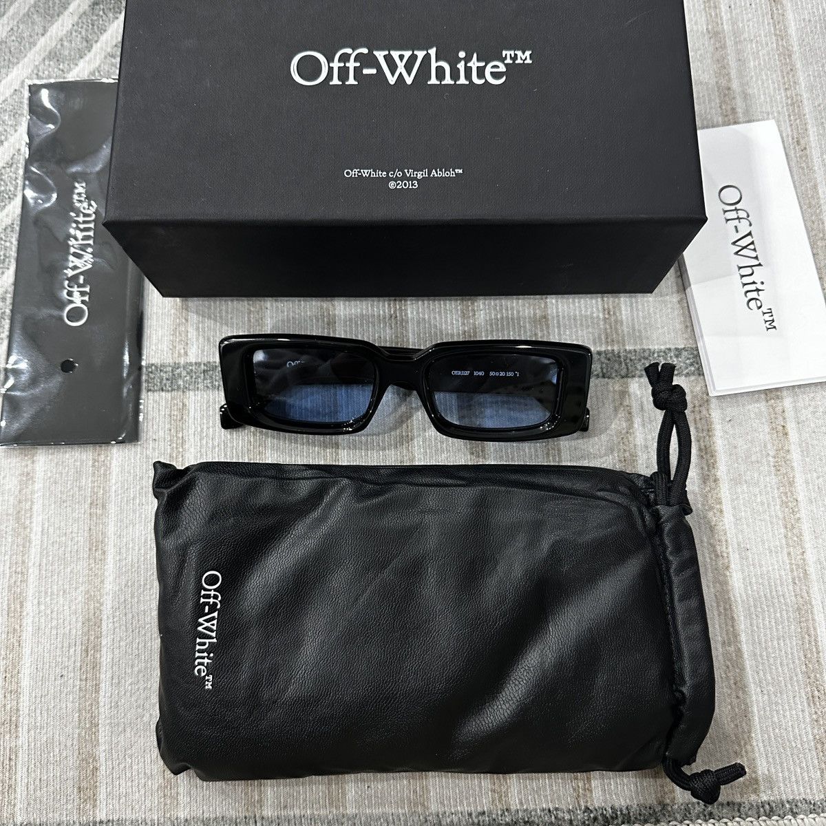 Off-White OFF-WHITE ARTHUR SUNGLASSES Size ONE SIZE - 2 Thumbnail