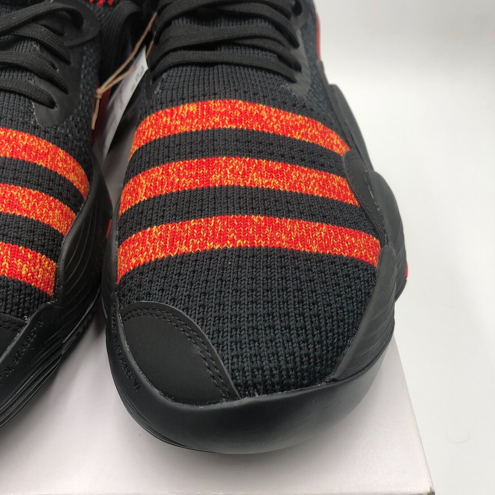 Adidas Adidas Trae Young 2 Men's Size 10 Hawks Black Red Size US 10 / EU 43 - 5 Thumbnail