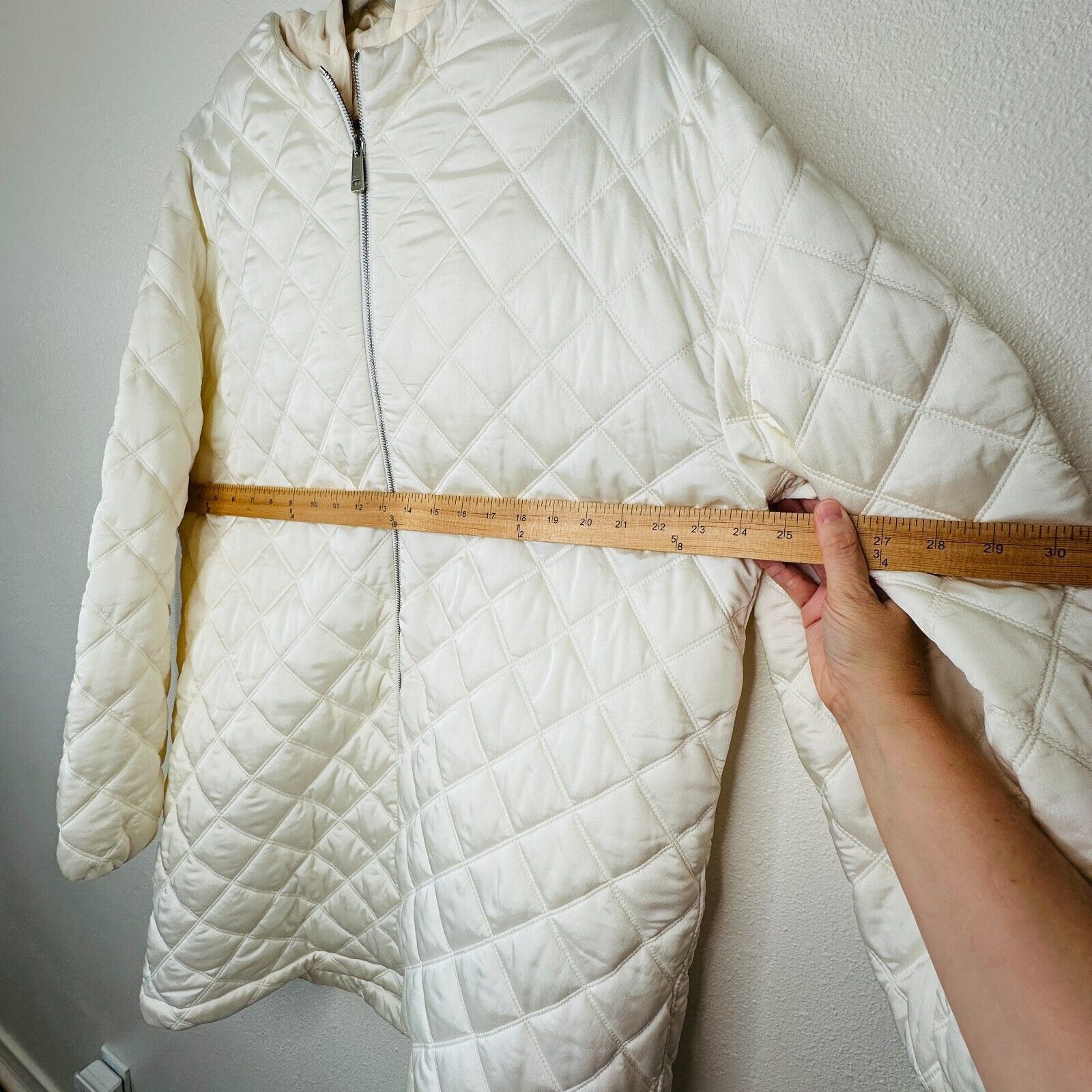 Jil Sander Jil Sander Cream Goldfish Long Quilted Zip Hooded Jacket 36 Size M / US 6-8 / IT 42-44 - 16 Thumbnail