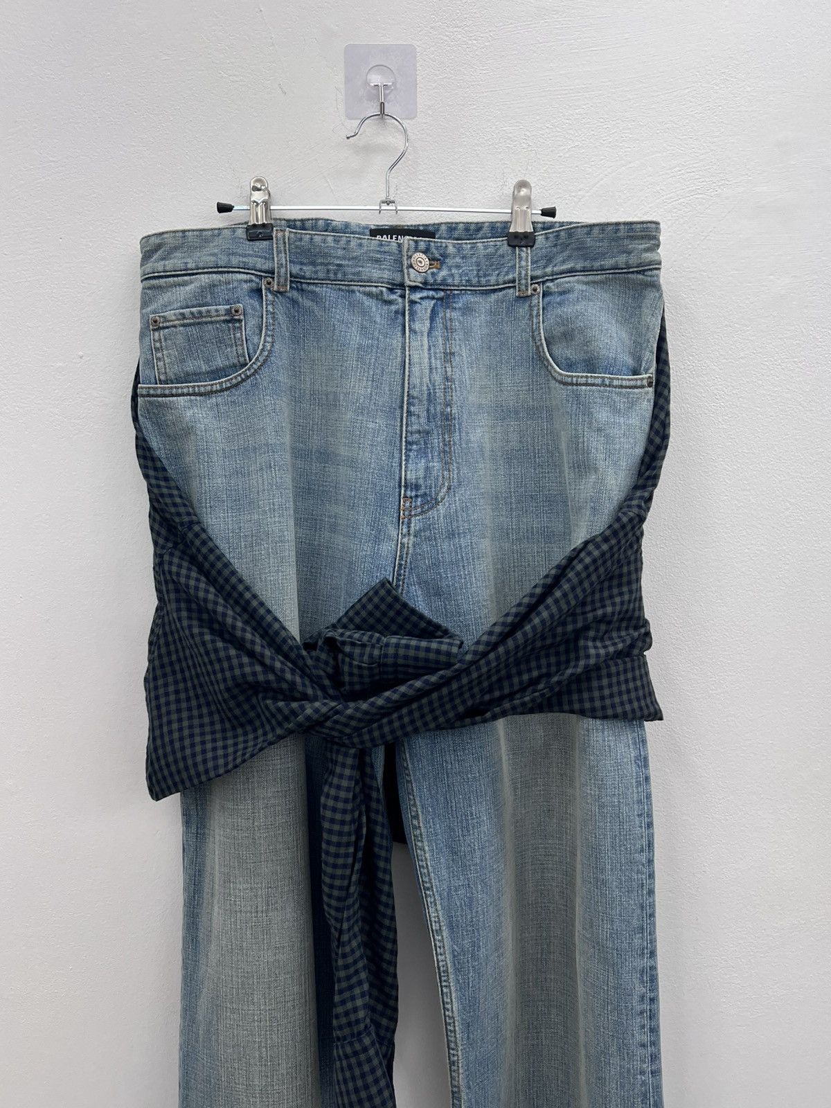 Balenciaga Balenciaga Hybrid Flannel Shirt Jeans Size US 35 - 5 Thumbnail