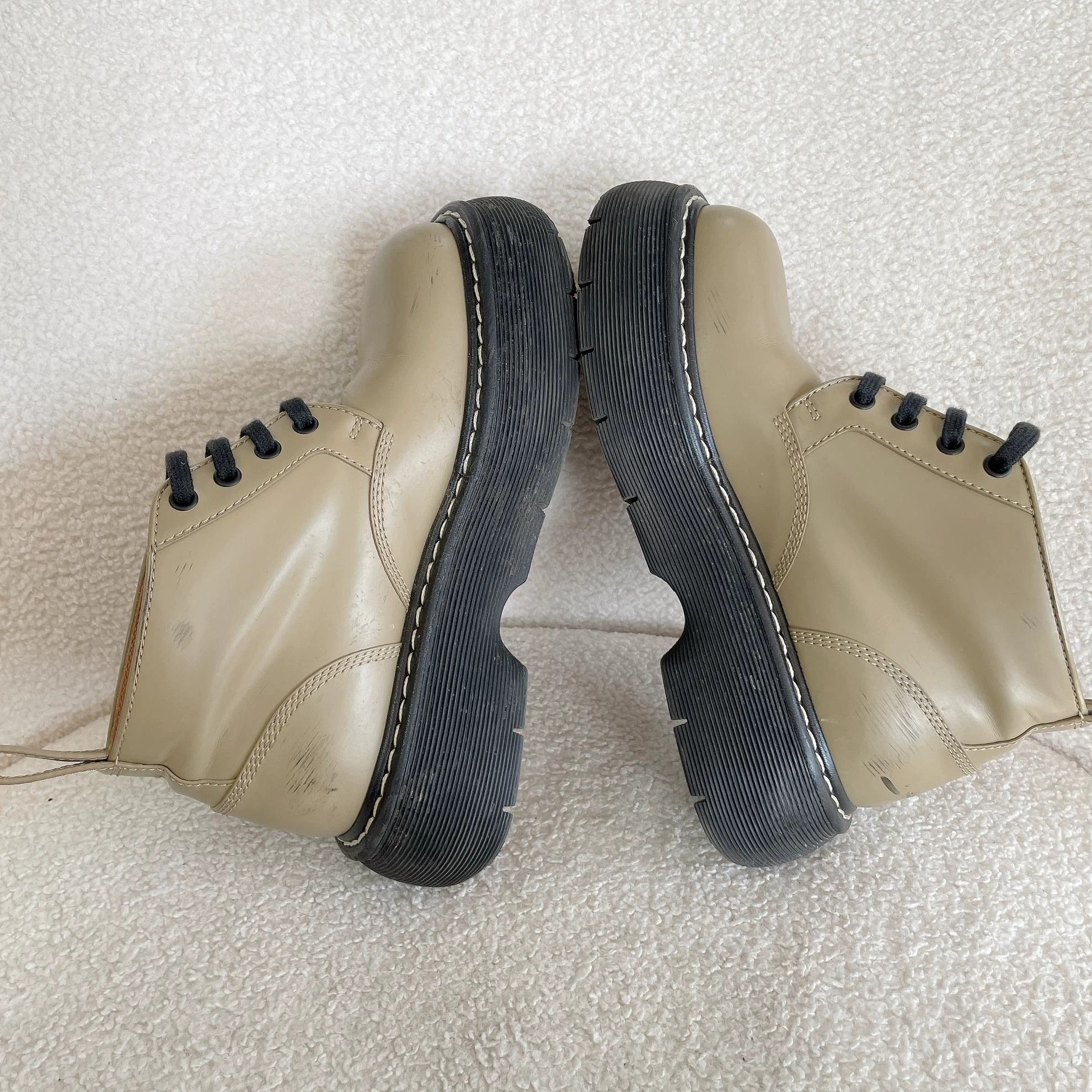 Bottega Veneta Bottega Veneta mung bean green thick sole combat boots 37.5 Size US 7.5 / IT 37.5 - 5 Thumbnail