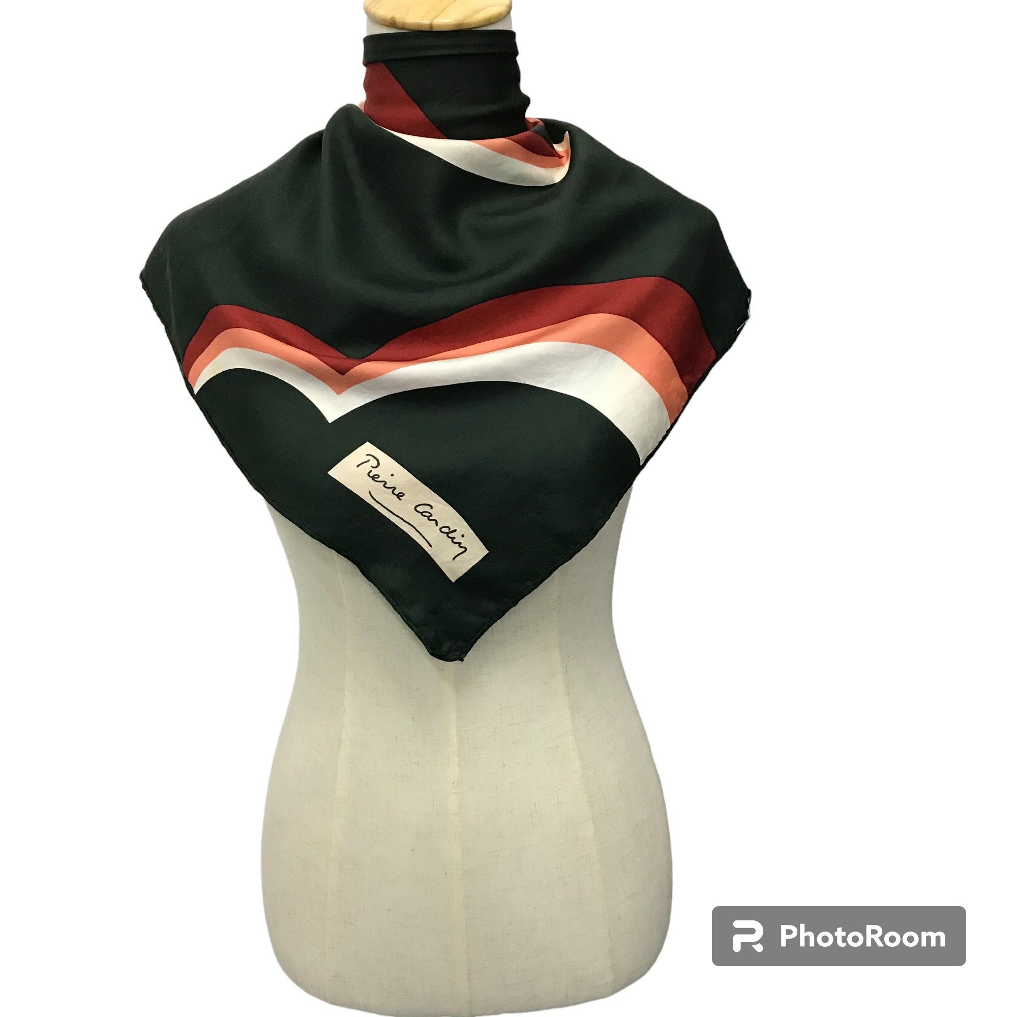 Pierre Cardin Pierre Cardin Abstract Design Silk Scarf M45 Size ONE SIZE - 1 Thumbnail