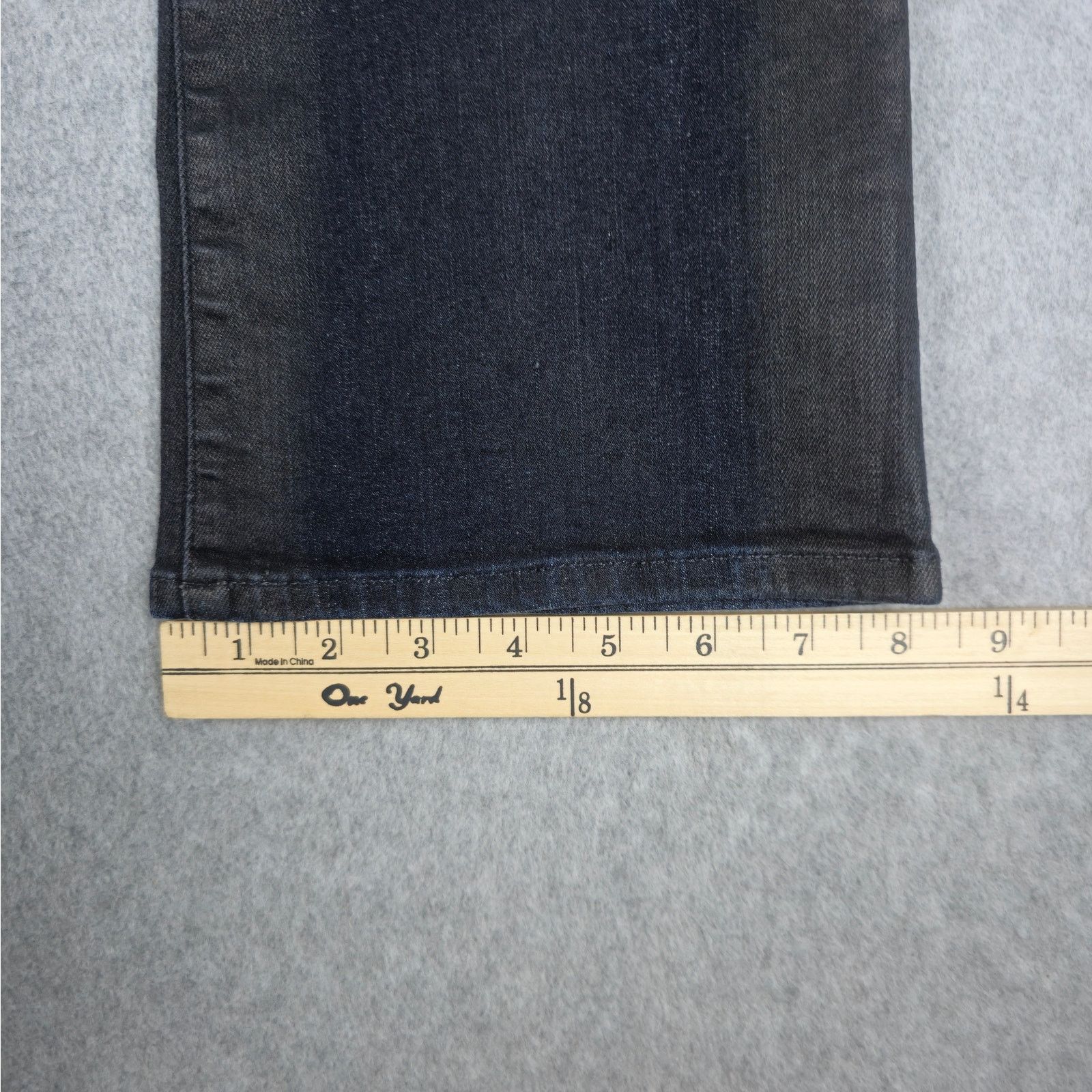 Frame Frame 29 Epicure Black Coated Le Crop Mini Boot Jean LCMB899 Size 28" / US 6 / IT 42 - 18 Thumbnail