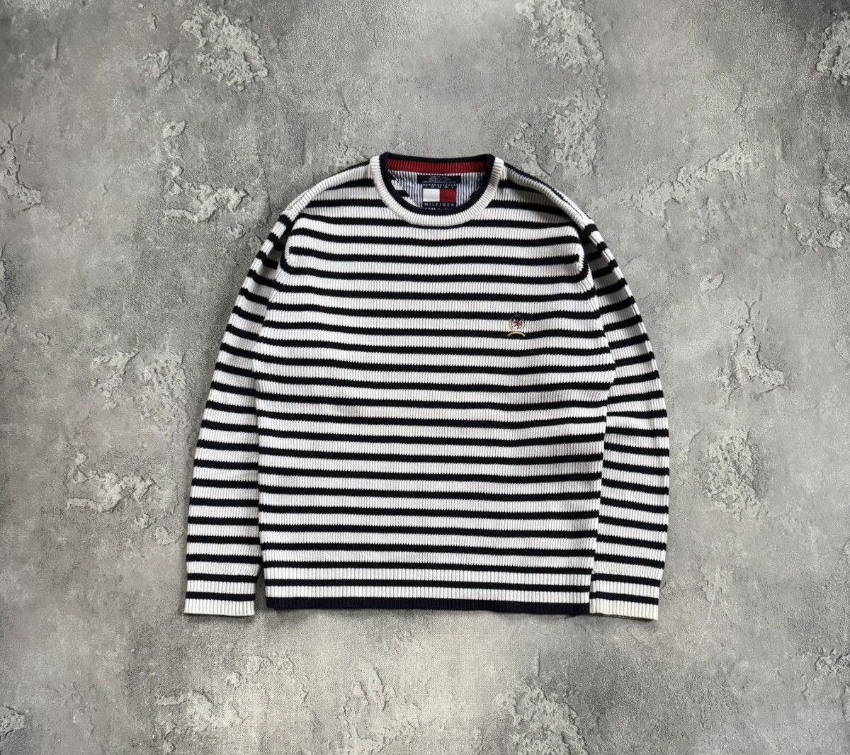 Tommy Hilfiger Tommy Hilfiger vintage striped sweater jumper pullover knit Size US S / EU 44-46 / 1 - 8 Thumbnail