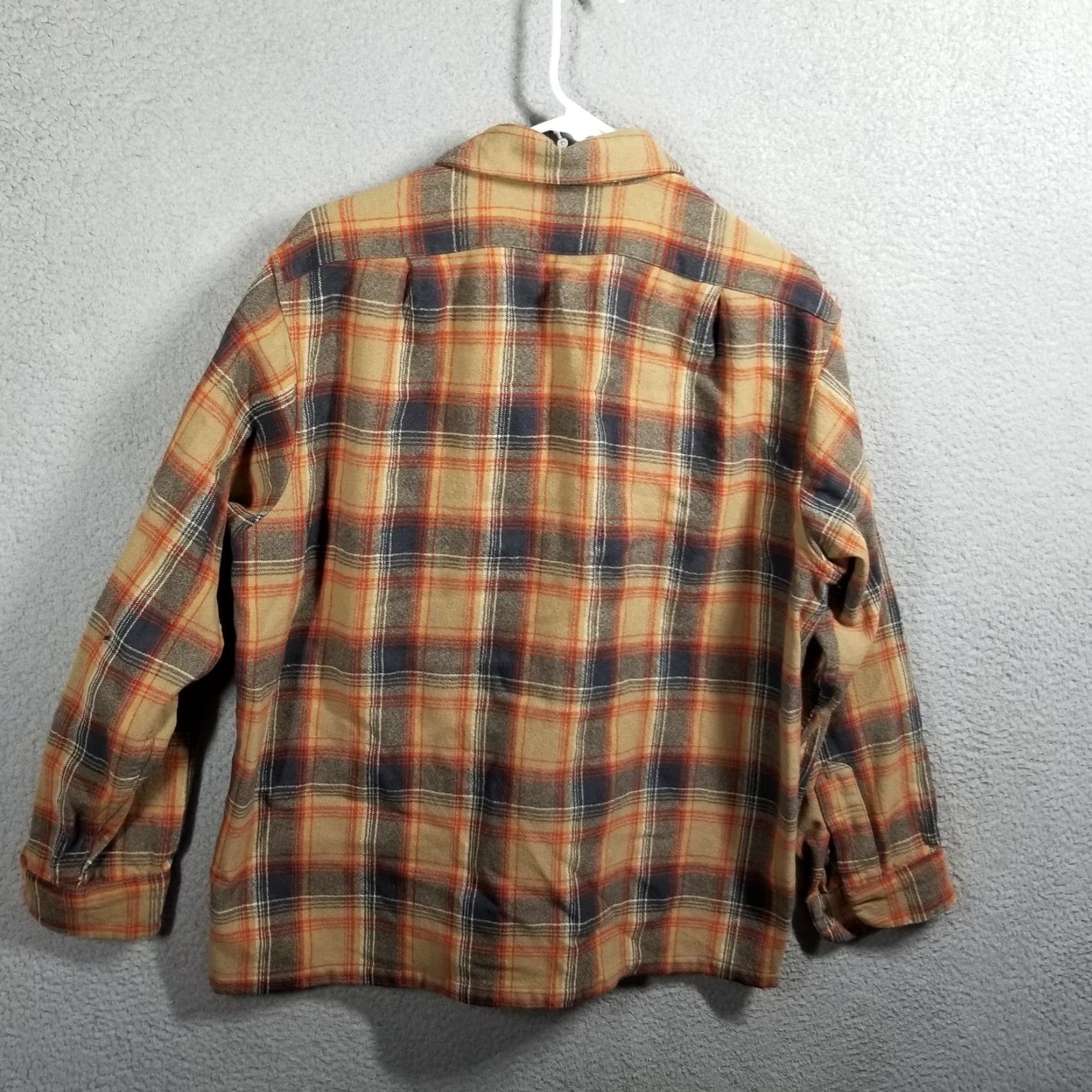 Pendleton VINTAGE Pendleton Shirt Mens XL Beige Plaid Wool Flannel Lined Board USA Size US XL / EU 56 / 4 - 2 Thumbnail