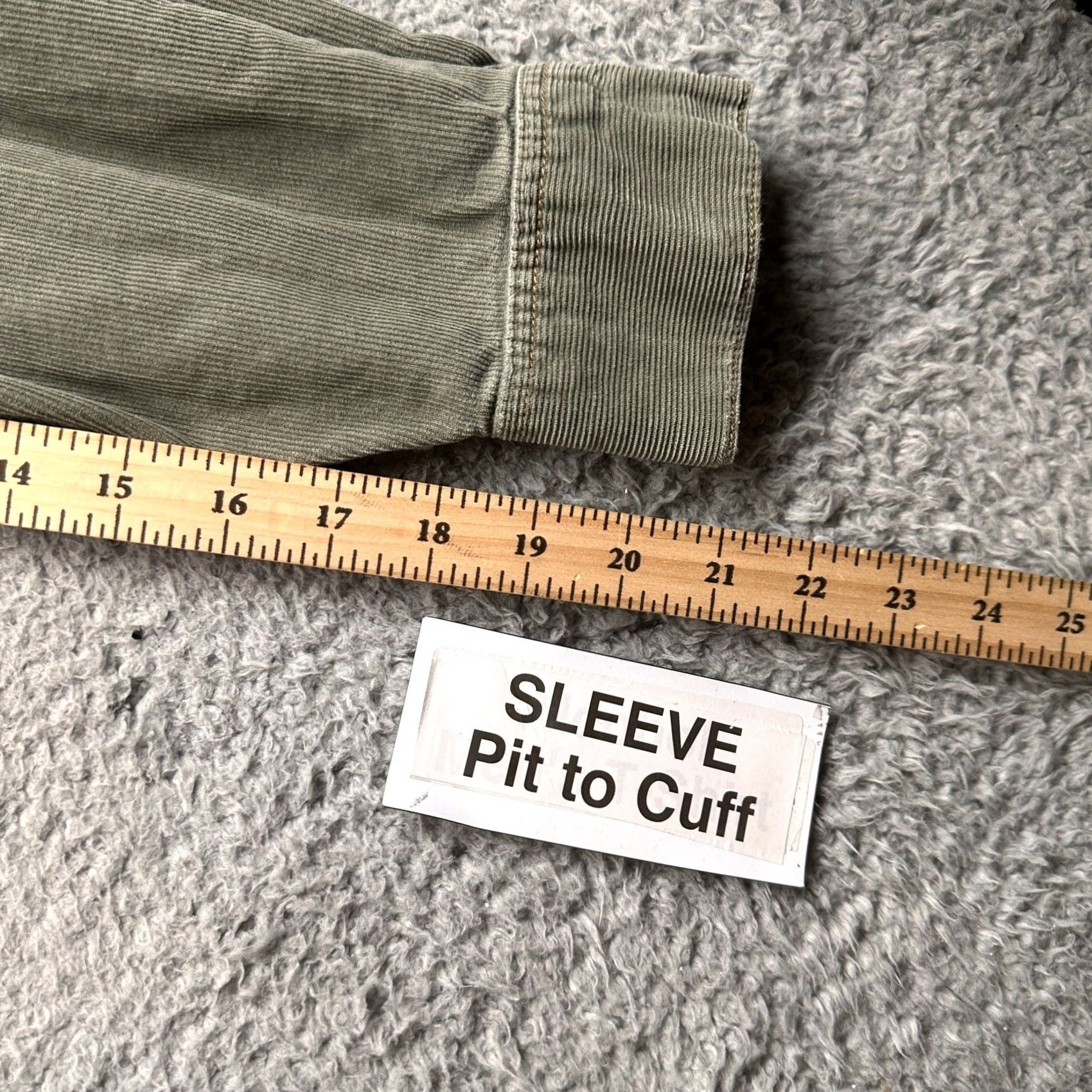 Vintage LL Bean Corduroy Long Sleeve Button Up Shirt Mens Large Green Pockets Mens Blacklight? Size US L / EU 52-54 / 3 - 4 Thumbnail