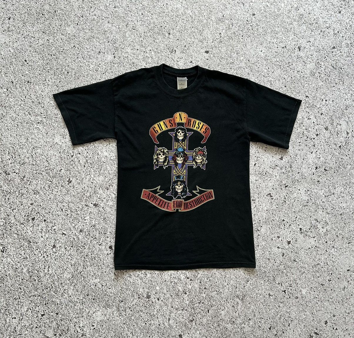 Band Tees × Guns N' Roses × Vintage Vintage 2000s Guns N Roses Appetite For Destruction Band Tee Size US M / EU 48-50 / 2 - 1 Thumbnail
