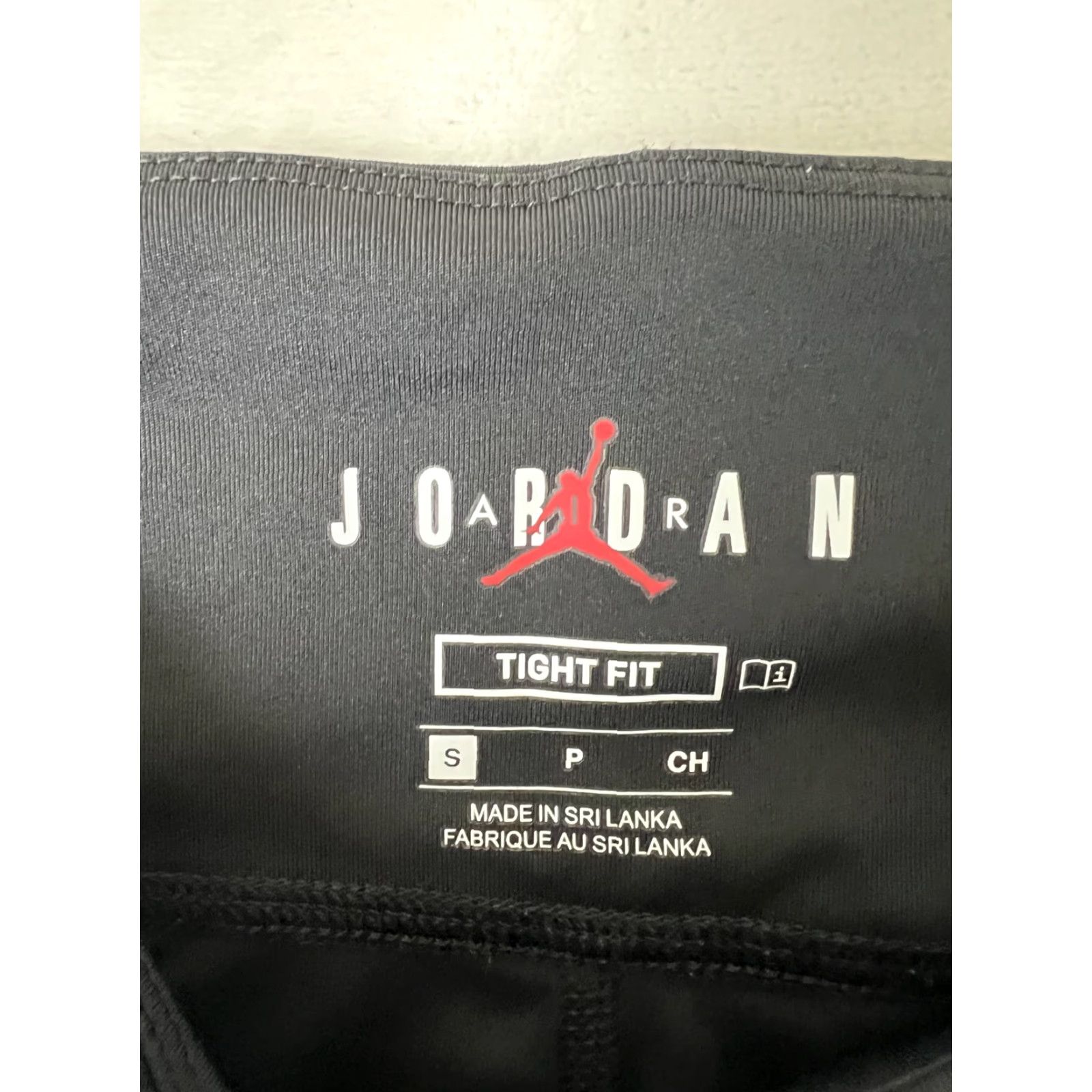 Jordan Brand Jordan Leggings Women's Small Black Tight Fit Compression Athletic Shirt? Size 28" / US 6 / IT 42 - 4 Thumbnail