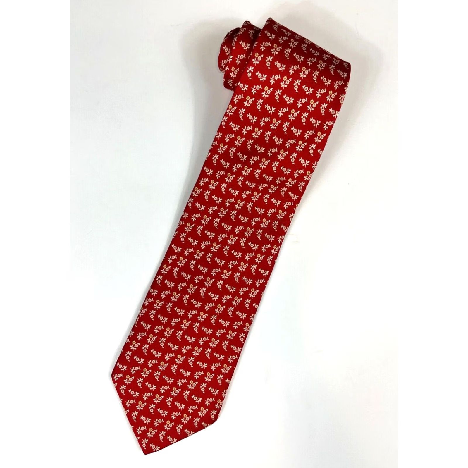 Brooks Brothers VINTAGE Brooks Brothers Makers Silk Tie Floral Hand Made in USA Men’s Tie Wide 57"-60" Red Silk Flower Preppy 3.75" Designer Mens Size ONE SIZE - 2 Thumbnail