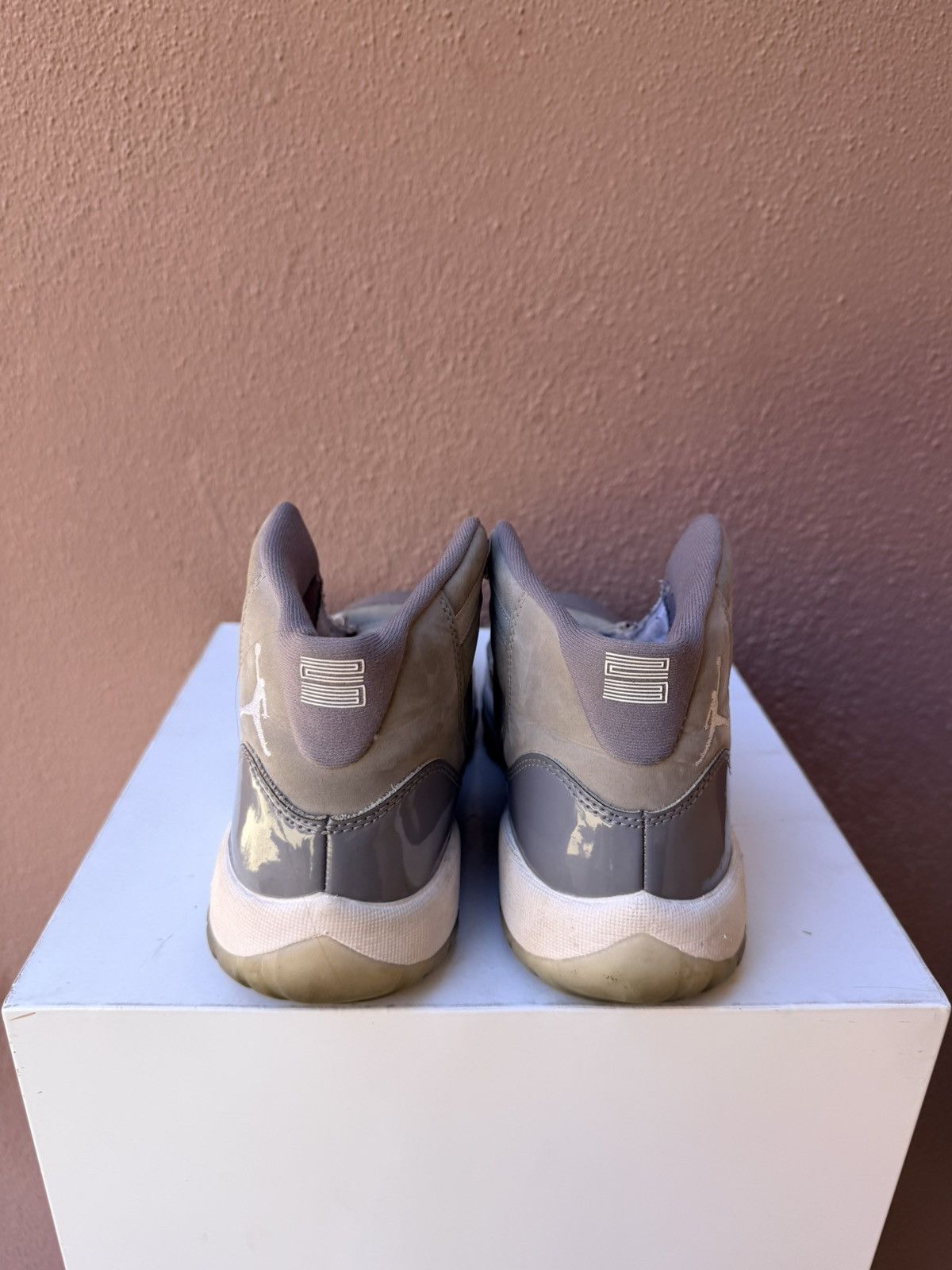 Jordan Brand Air Jordan (GS) 11 Retro "COOL GREY" 2021 Size 6.5Y Size US 6.5 / EU 39-40 - 4 Thumbnail