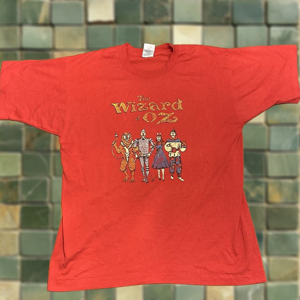 Fruit Of The Loom VINTAGE Fruit of the Loom T Shirt Large Red 90s The Wizard Of Oz Graphic Dorothy Single Stitch Men Size US L / EU 52-54 / 3 - 1 Thumbnail