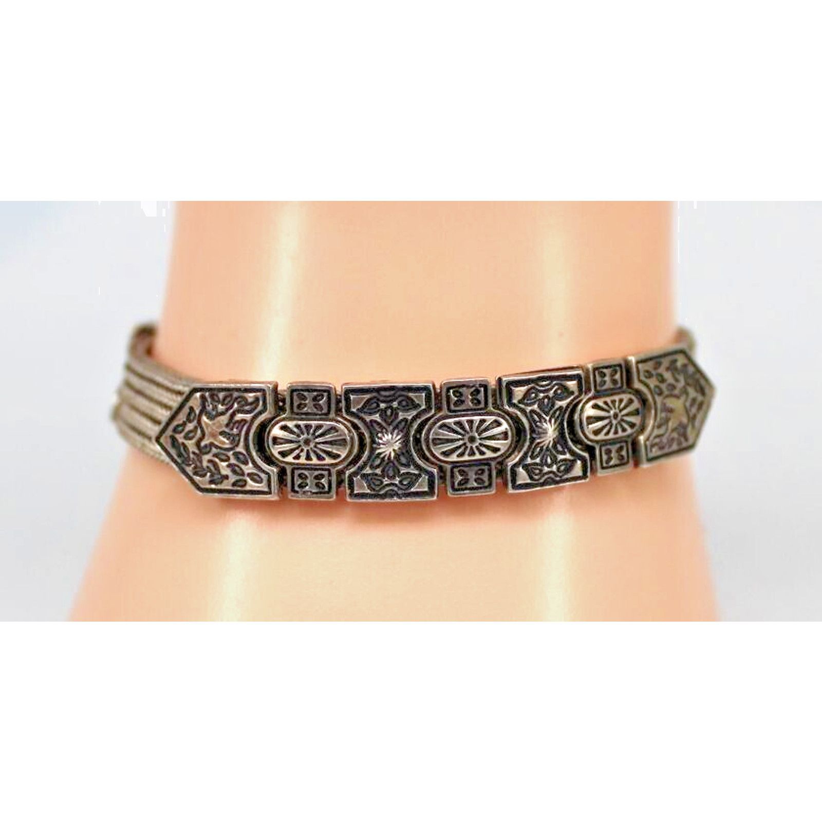 Other Art Deco 5 Strand Chain Bracelet 925 Silver Embossed Clasp Size ONE SIZE - 1 Thumbnail