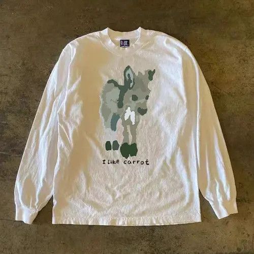 White deer pattern loose retro long sleeve tee