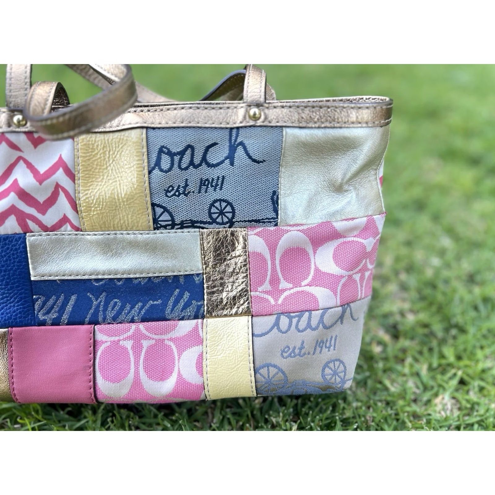 VINTAGE Coach Patchwork Signature Shoulder Purse Tote Bag Handbag 