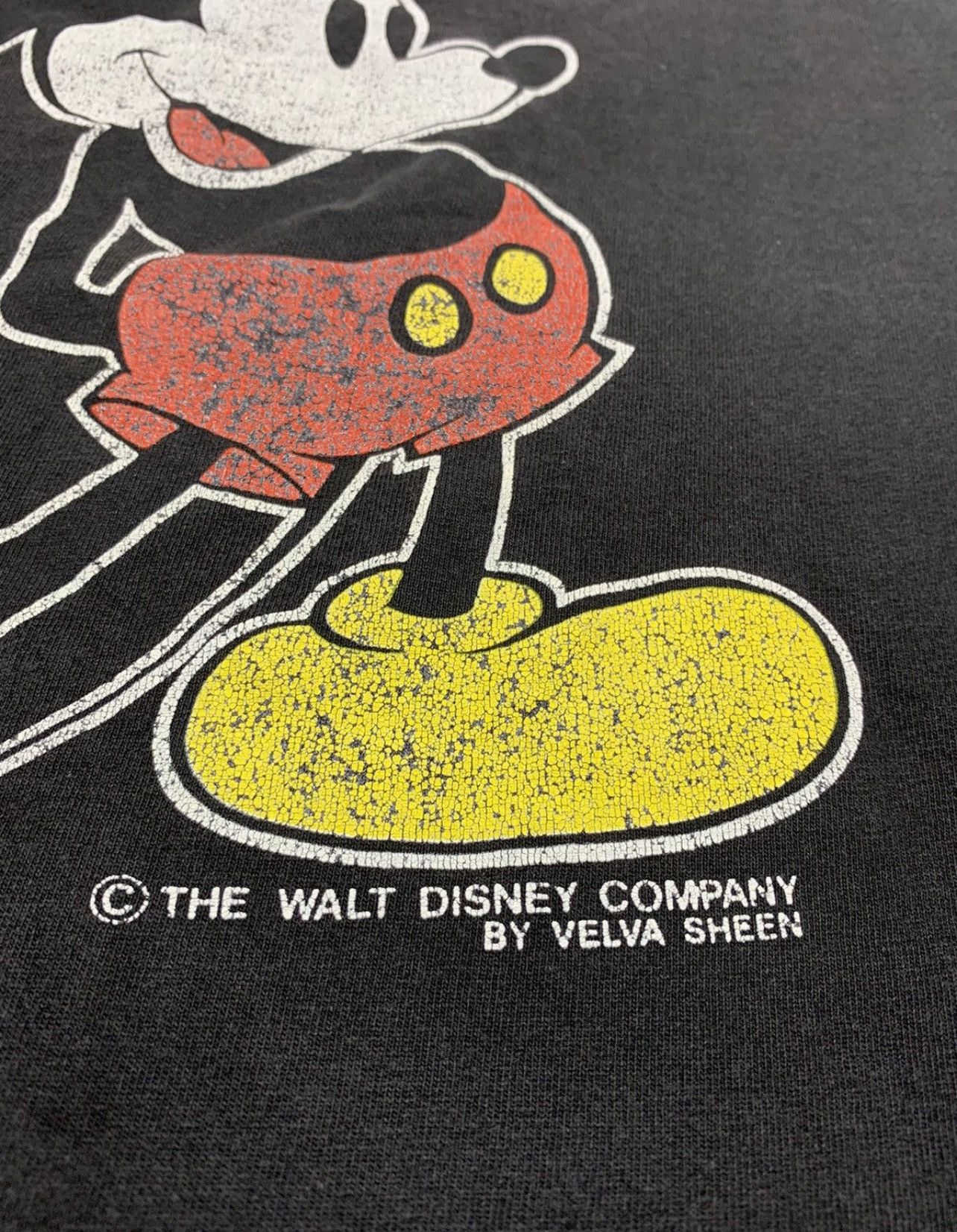 Vintage 90s THRASHED FADED MICKEY MOUSE VELVA SHEEN GRAPHIC TER Size US M / EU 48-50 / 2 - 4 Thumbnail