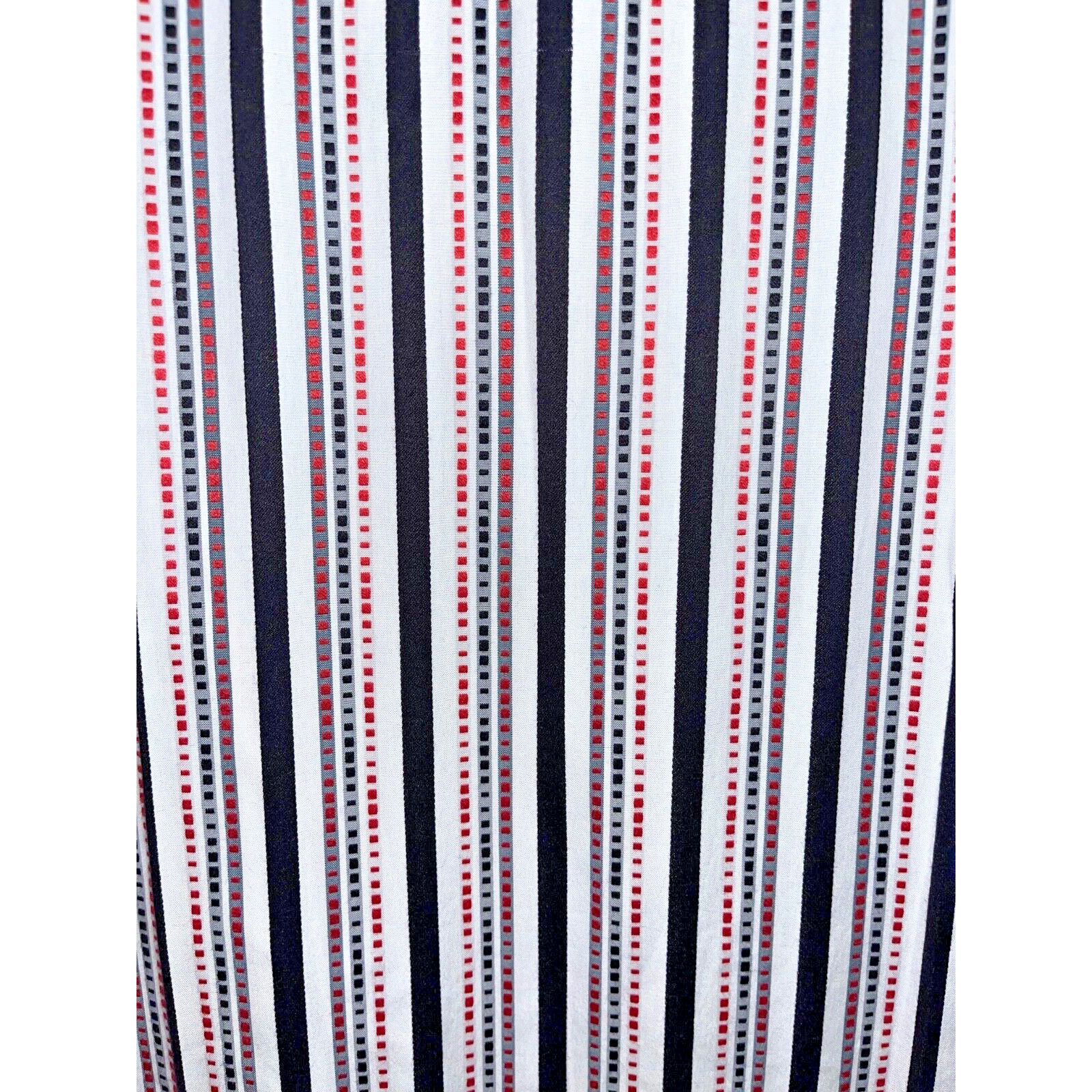 Robert Graham Robert Graham Flip Cuff Striped Button Down Shirt Sz XL NWOT Size US XL / EU 56 / 4 - 10 Thumbnail