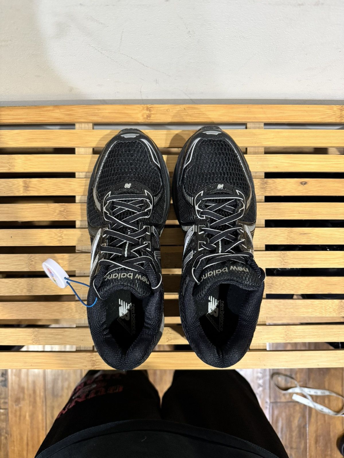 New Balance New Balance 860V2 Black Grey Metallic Mens US 5.5 38 Size US 5.5 / EU 38 - 4 Thumbnail