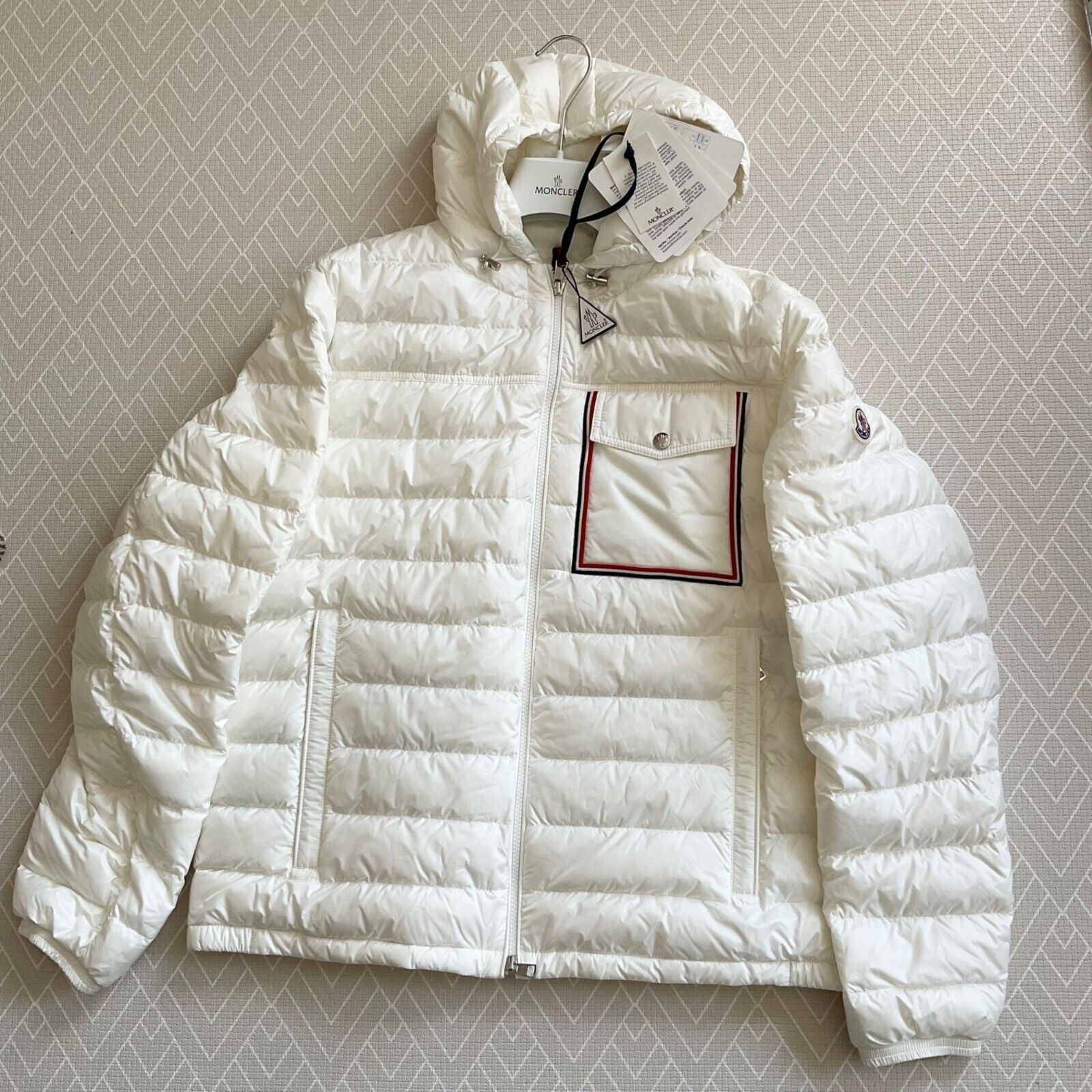Moncler Moncler Mens Lihou Short Down short hoodie skii Coat Jacket Size US XL / EU 56 / 4 - 1 Thumbnail