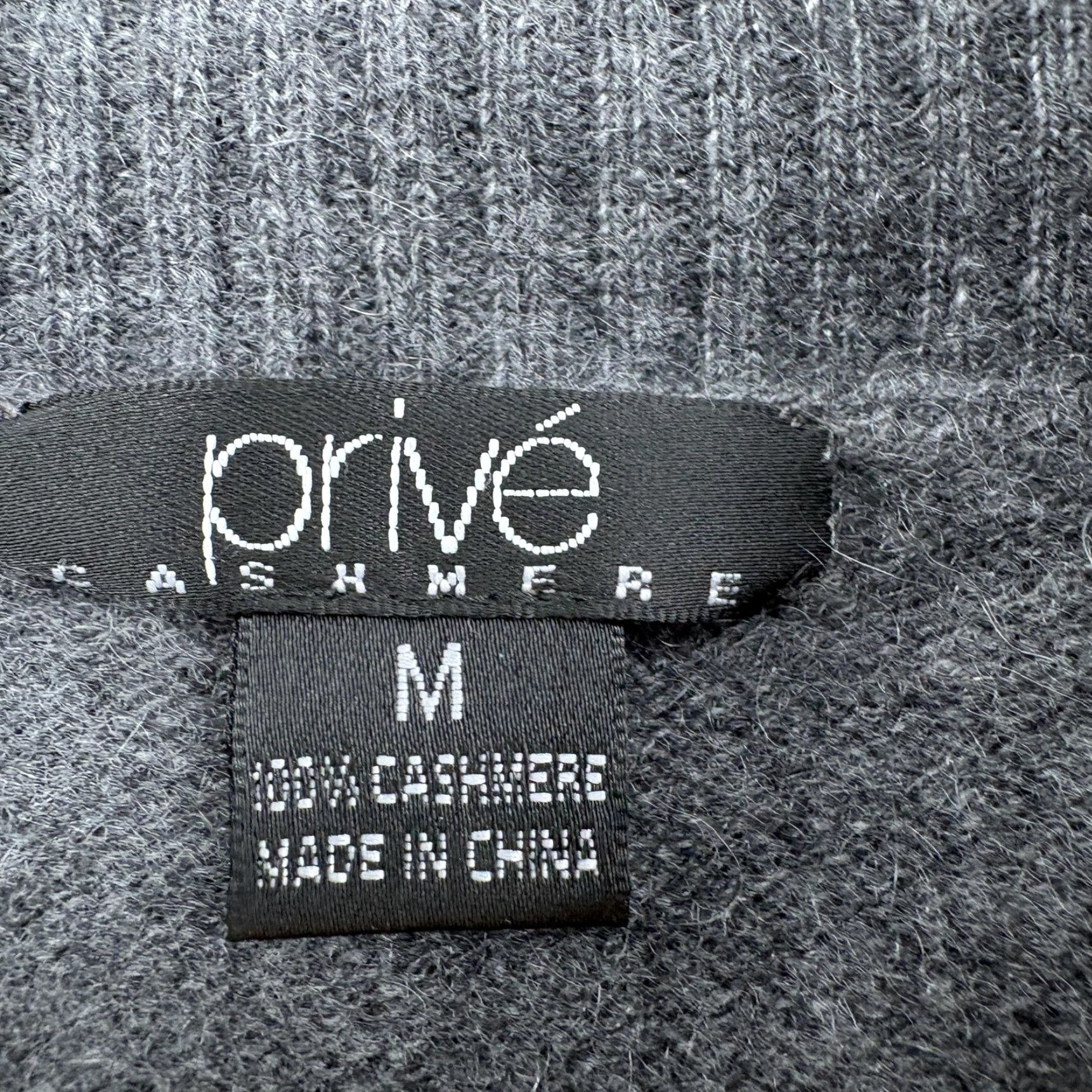 Vintage Prive Cashmere Sweater Womens Medium Gray 100% Cashmere Shawl Collar Pullover Regular Knit Wool? Size M / US 6-8 / IT 42-44 - 4 Thumbnail