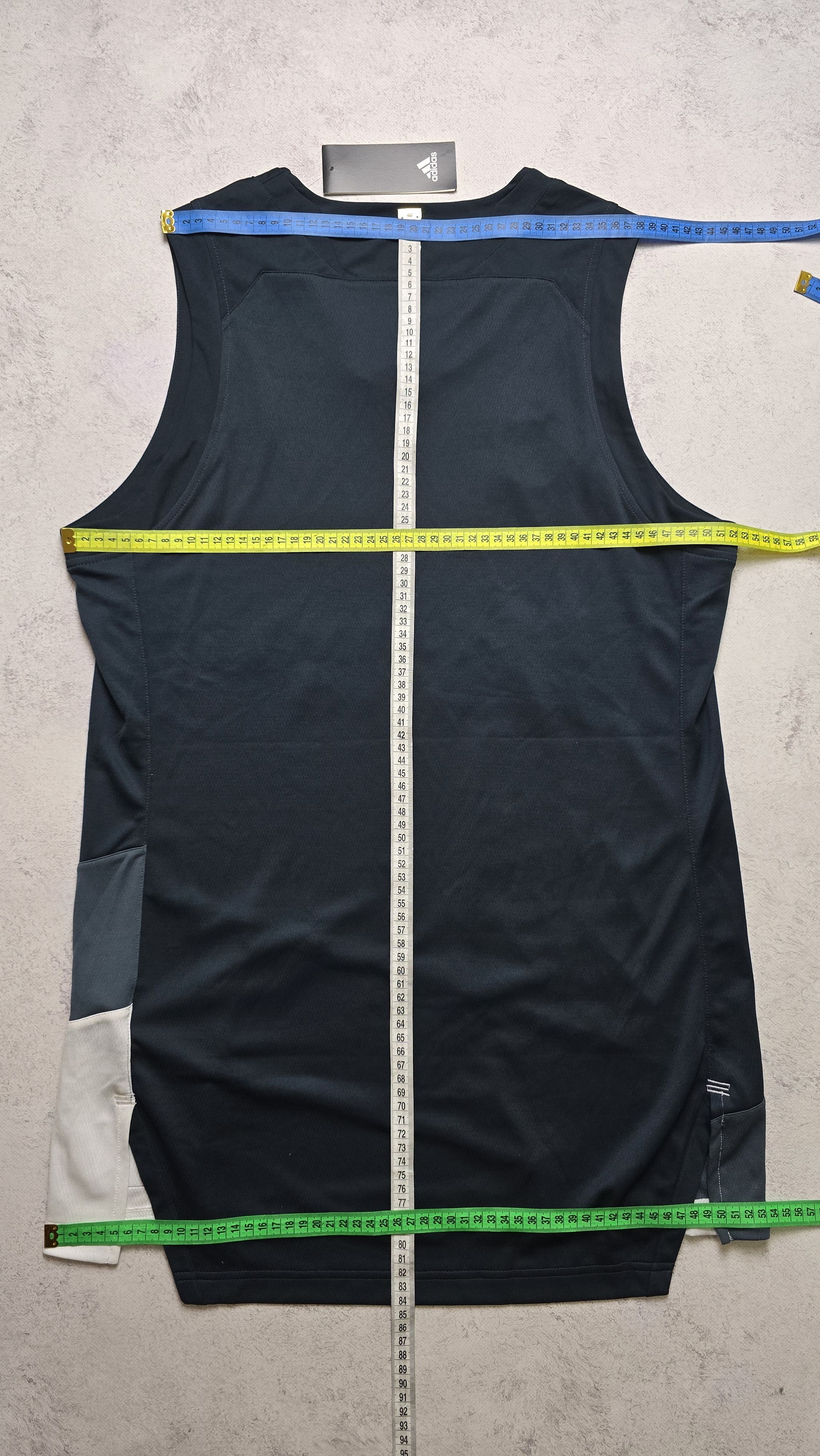 Adidas Adidas Real Madrid 2018-19 Away Basketball Jersey Size US L / EU 52-54 / 3 - 3 Thumbnail