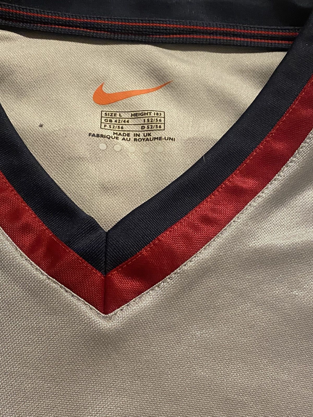 Vintage Vintage Luis Figo 7 Barcelona Chrome Jersey Size US L / EU 52-54 / 3 - 5 Thumbnail