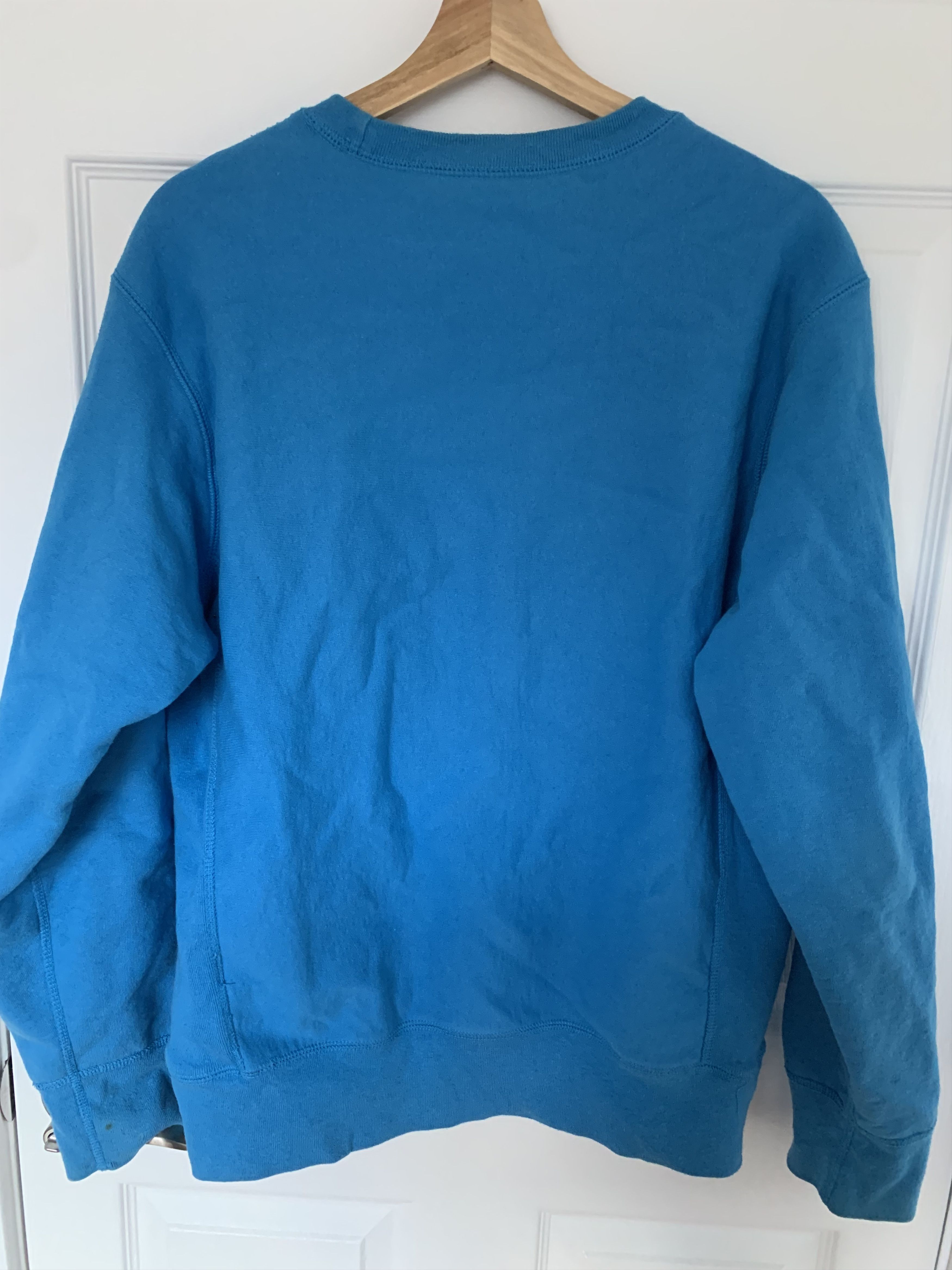 Supreme FW18 BOX LOGO CREWNECK SWEATSHIRT BRIGHT ROYAL SIZE MEDIUM Size US M / EU 48-50 / 2 - 11 Thumbnail