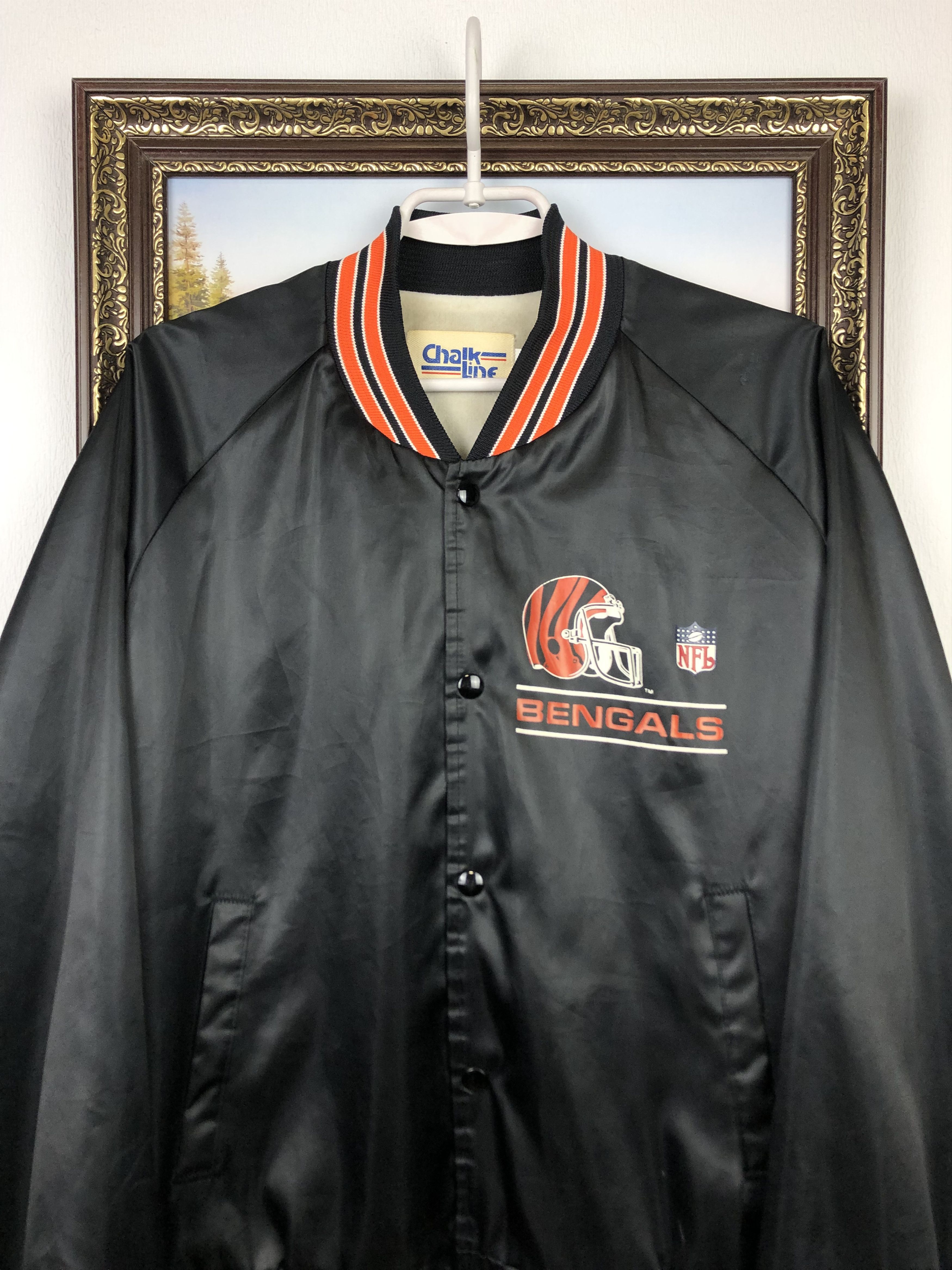Chalk Line Vintage Cincinnati Bengals Chalk Line Satin Bomber Jacket Size US L / EU 52-54 / 3 - 5 Thumbnail