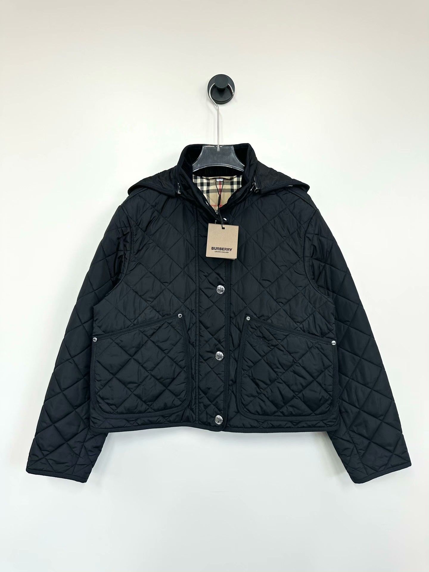 Burberry Burberry Black Diamond-Quilted Hooded Jacket Size S / US 4 / IT 40 - 1 Thumbnail