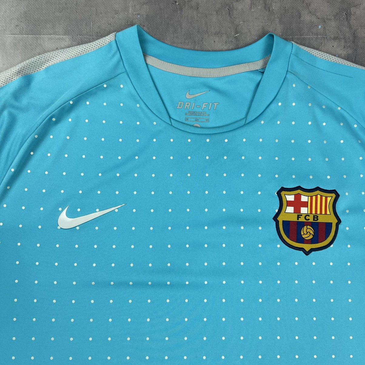 Nike Rare! FCB Barcelona Nike Soccer Jersey Shirt Size US XL / EU 56 / 4 - 4 Thumbnail
