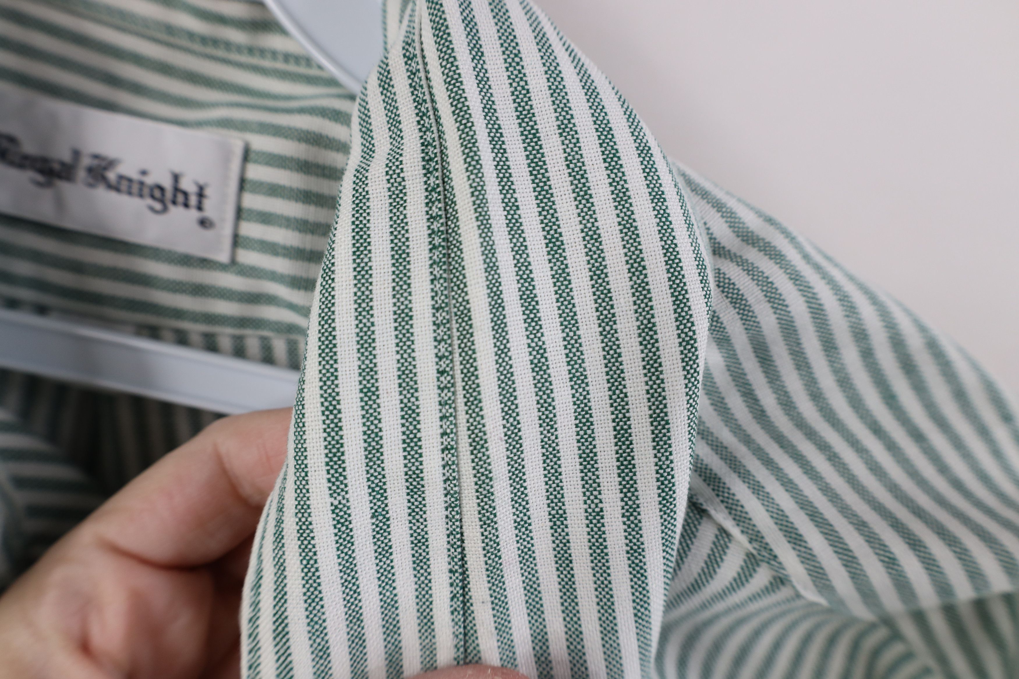 Vintage Vintage 70s Mens Needle Striped Oxford Button Down Shirt USA Size US M / EU 48-50 / 2 - 5 Thumbnail