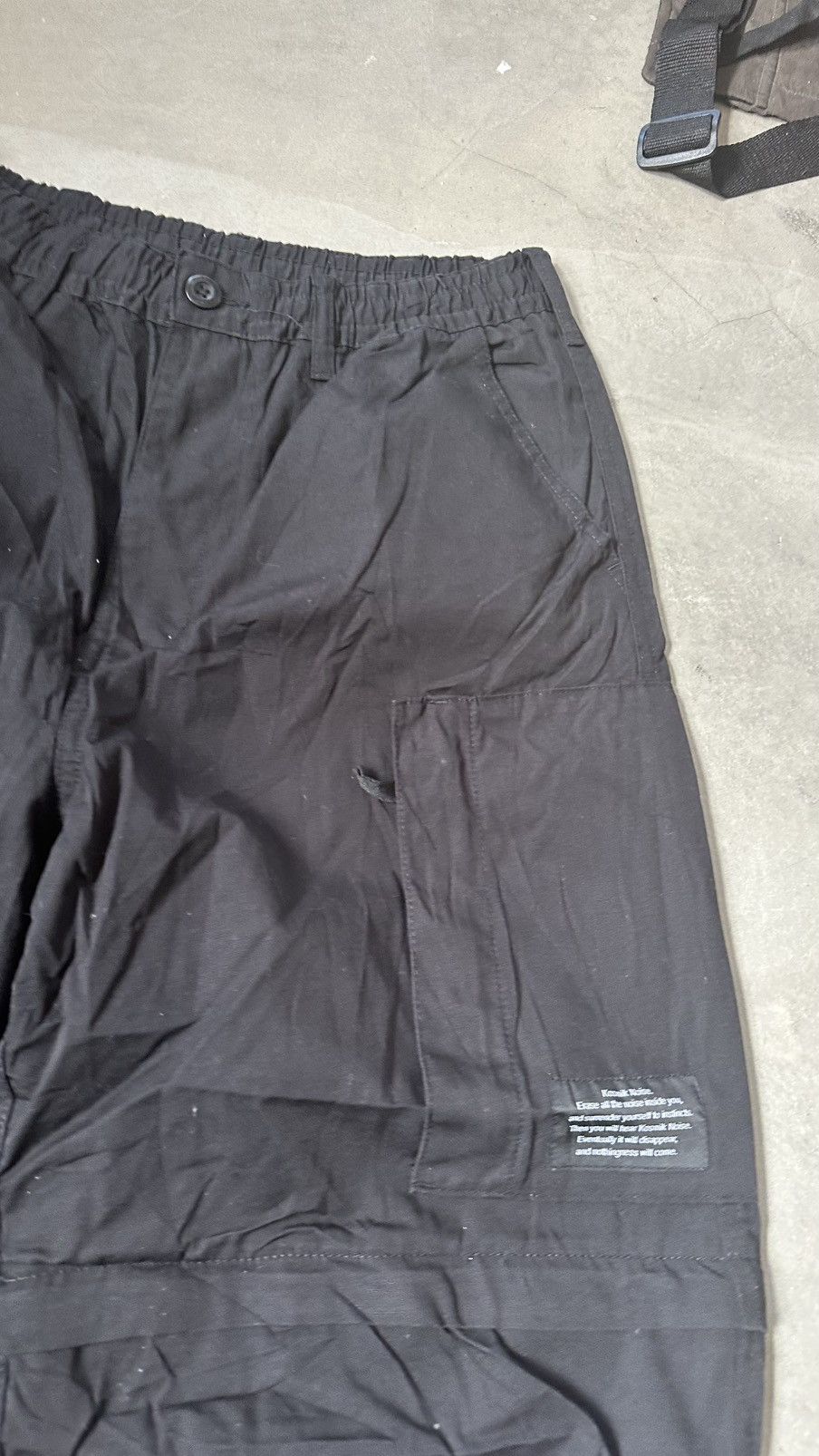 GU × Undercover GU UNDERCOVER KOSMIK NOISE CARGO PANT Size US 30 / EU 46 - 4 Thumbnail