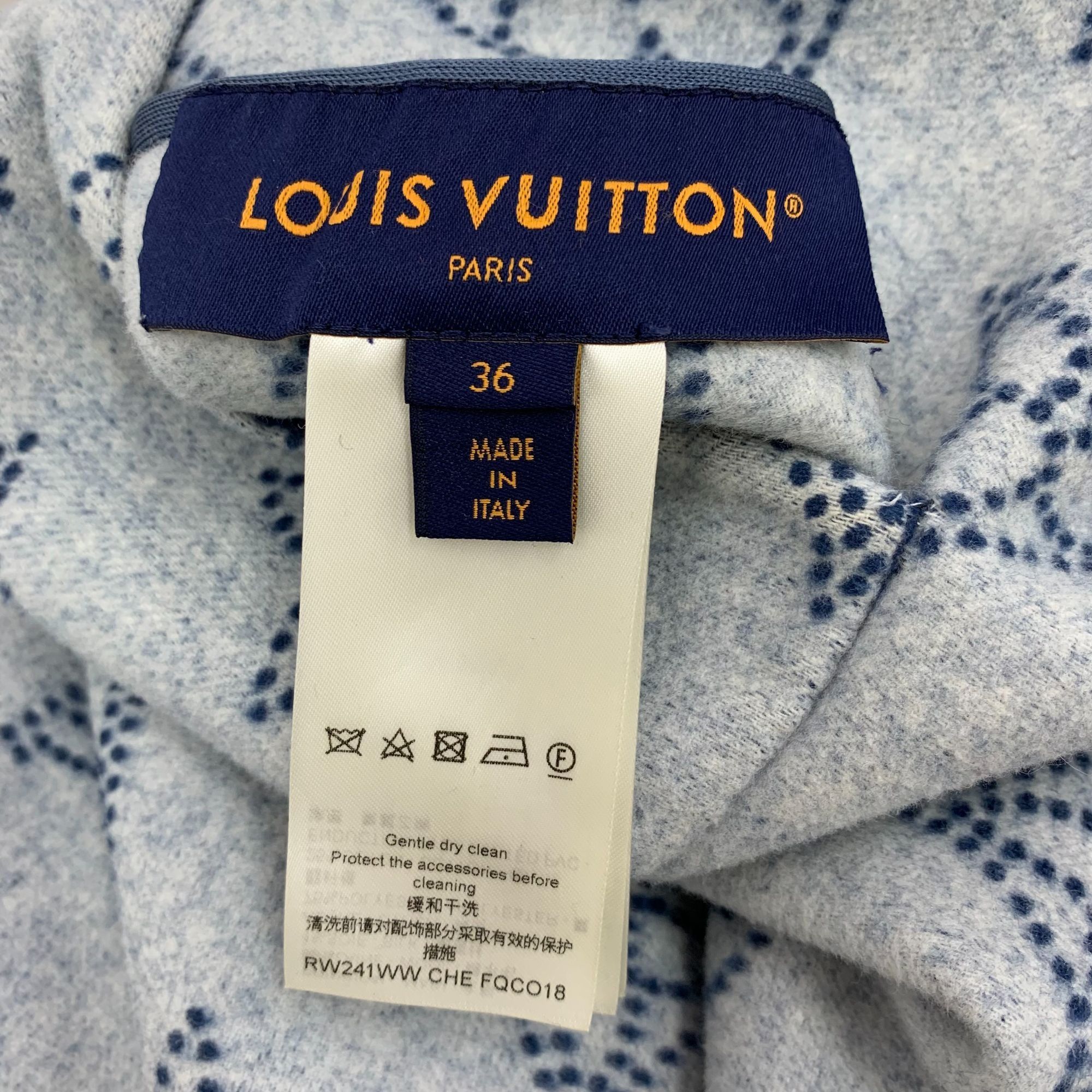 Louis Vuitton Louis Vuitton Womens Reversible Wool Hooded Belt Coat Blue L Size XS / US 0-2 / IT 36-38 - 3 Thumbnail