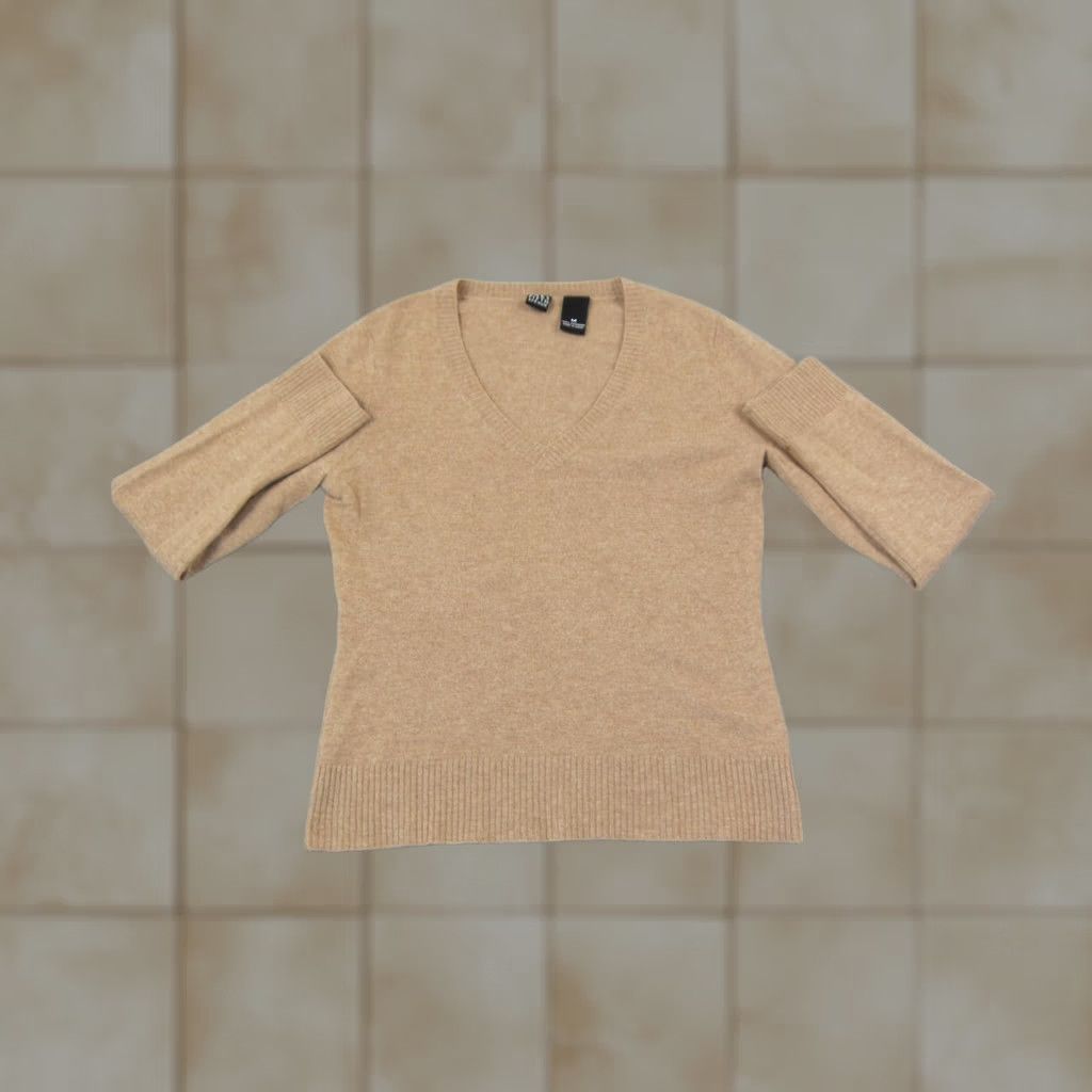 Saks Fifth Avenue Saks Fifth Avenue Sweater Womens Medium Brown 100% Cashmere V-Neck Pullover Knit Size M / US 6-8 / IT 42-44 - 1 Thumbnail
