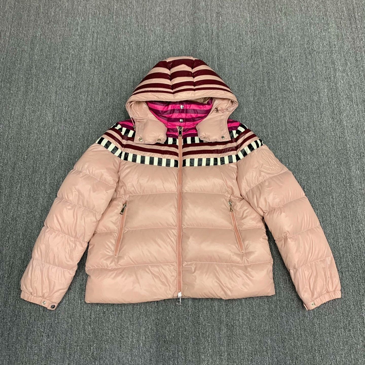 Moncler Moncler Down Pink Heavy Coat 43 Men Size US L / EU 52-54 / 3 - 1 Thumbnail