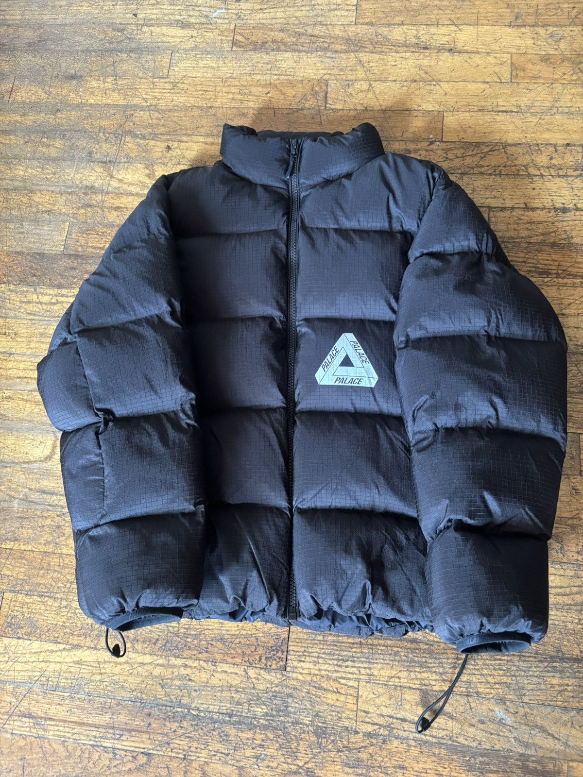 ジャケット・アウター palace PINNACLE PUFFA BLACK Ripstop Arc Puffa Black - Ultimo 2023 - Palace Community