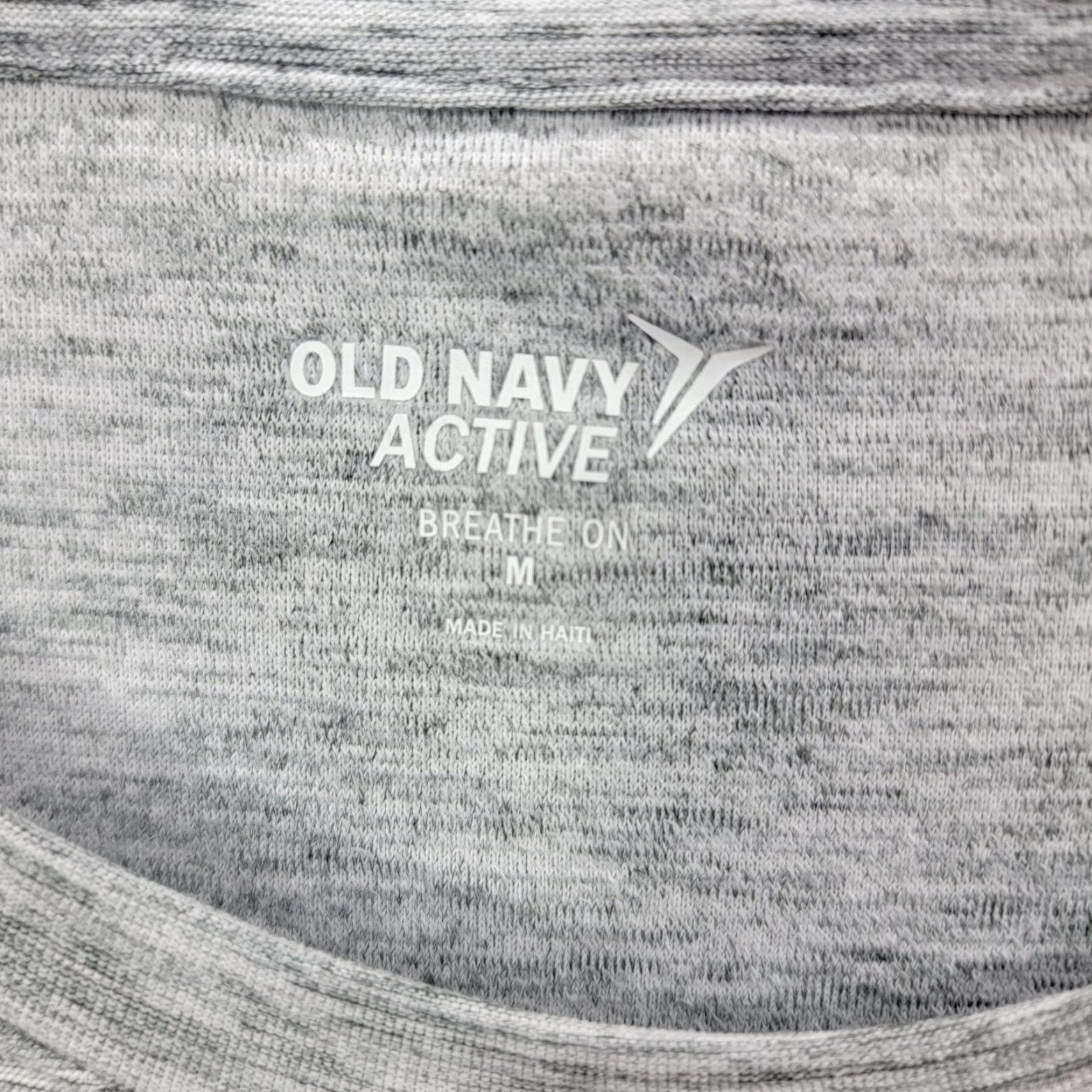 Old Navy Old Navy Active Men's Go Dry Gray Shirt Size medium Size US M / EU 48-50 / 2 - 2 Thumbnail