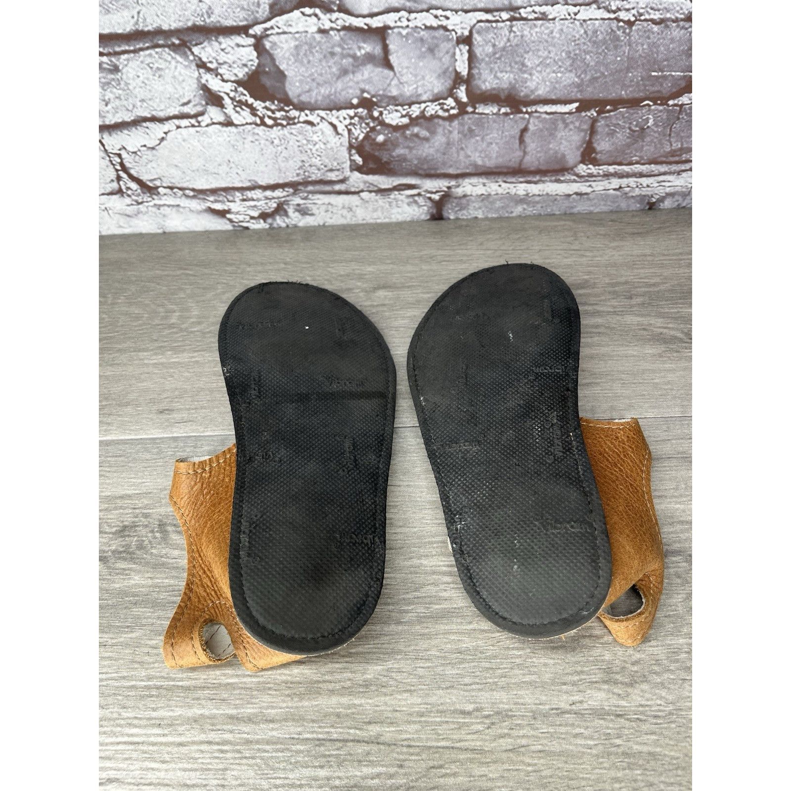 Soulstar Softstar Barefoot Minimalist Brown Leather Ankle Strap Vibra Size US 5 / IT 35 - 21 Thumbnail