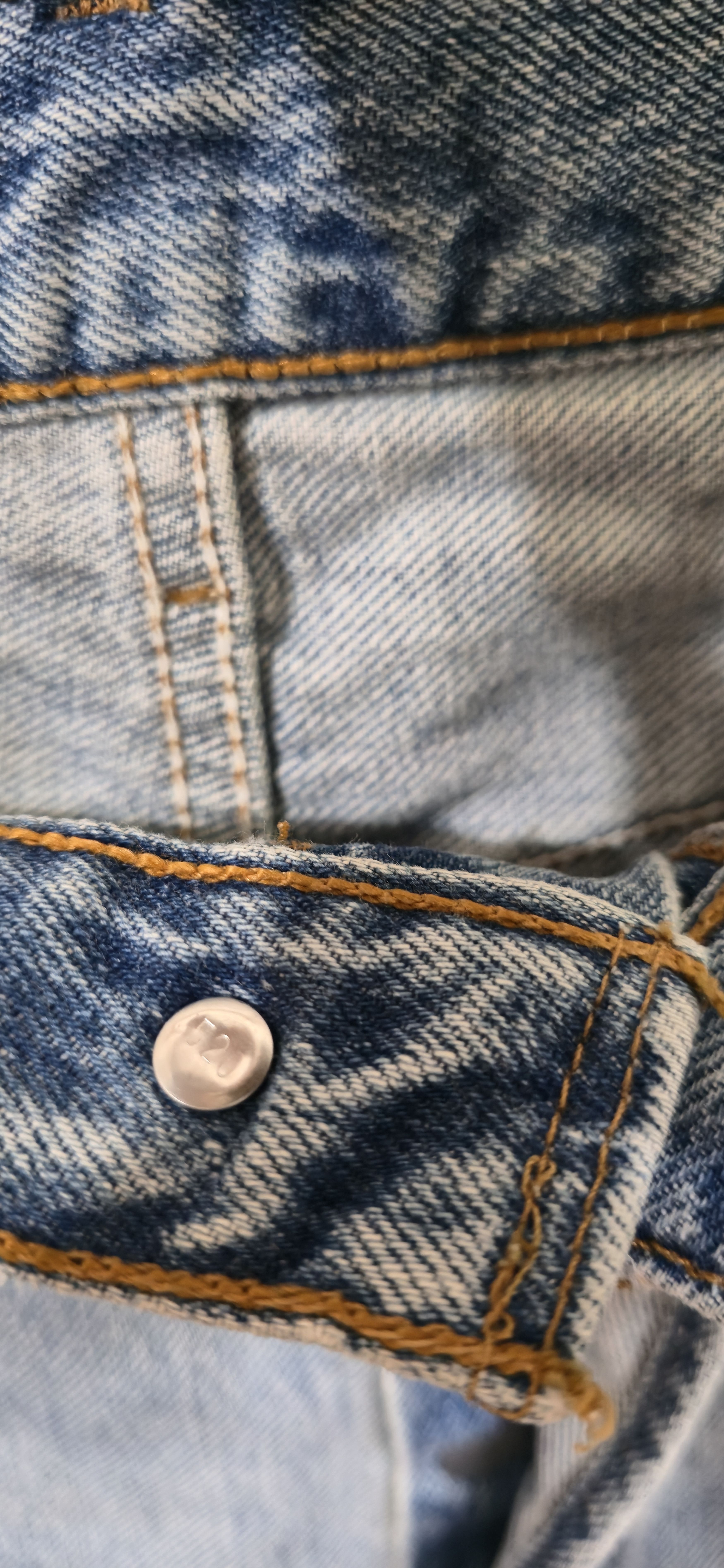 Levi's Vintage Clothing Vintage Levi's 501 Jeans Straight Leg Denim (W34 L29) Size US 34 / EU 50 - 7 Thumbnail