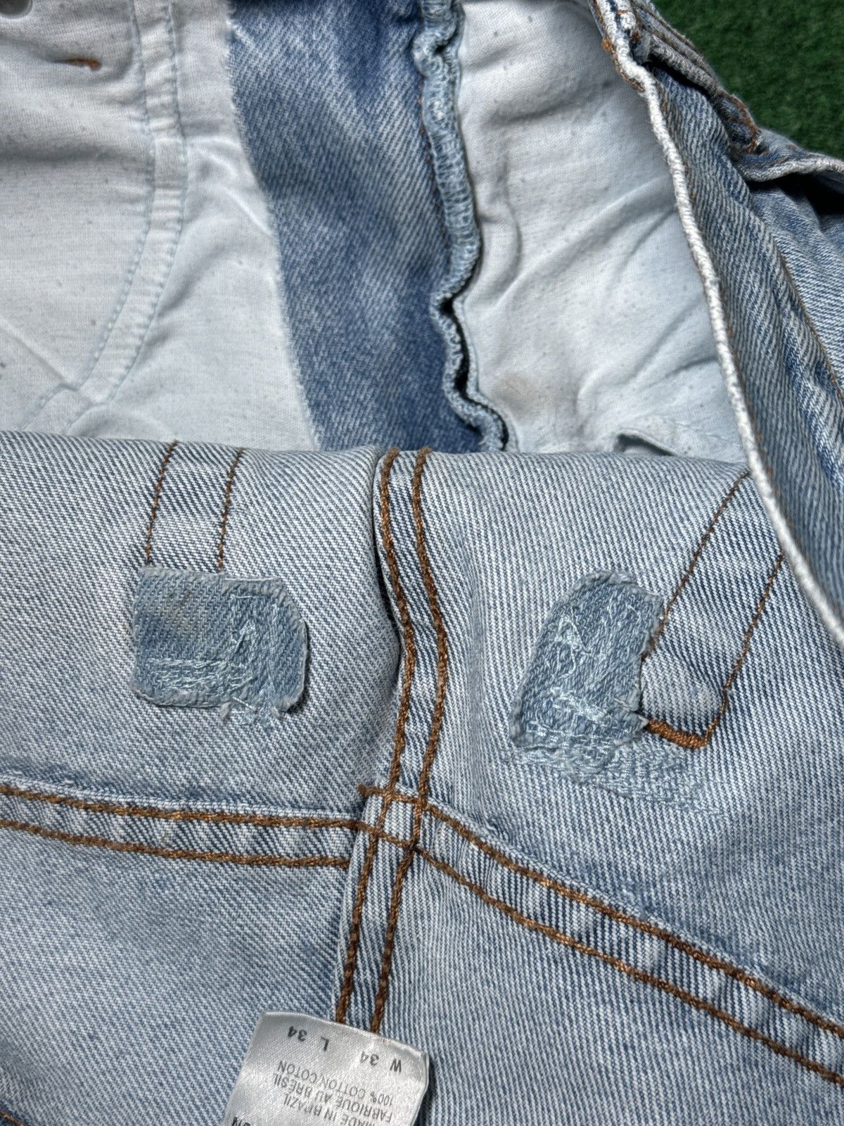 Guess × Vintage Y2k Guess Denim Light Wash Straight Leg Regular Fit Jeans Size US 34 / EU 50 - 14 Thumbnail