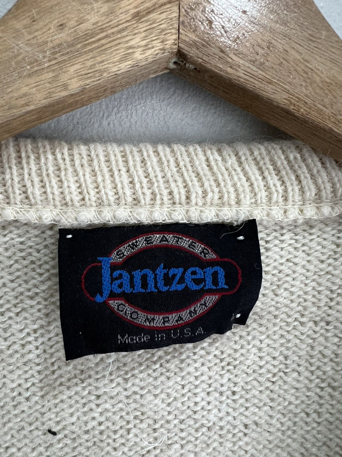 Jantzen Vintage Janzten Sleeveless Cable Knit Sweater vest Size US L / EU 52-54 / 3 - 5 Thumbnail