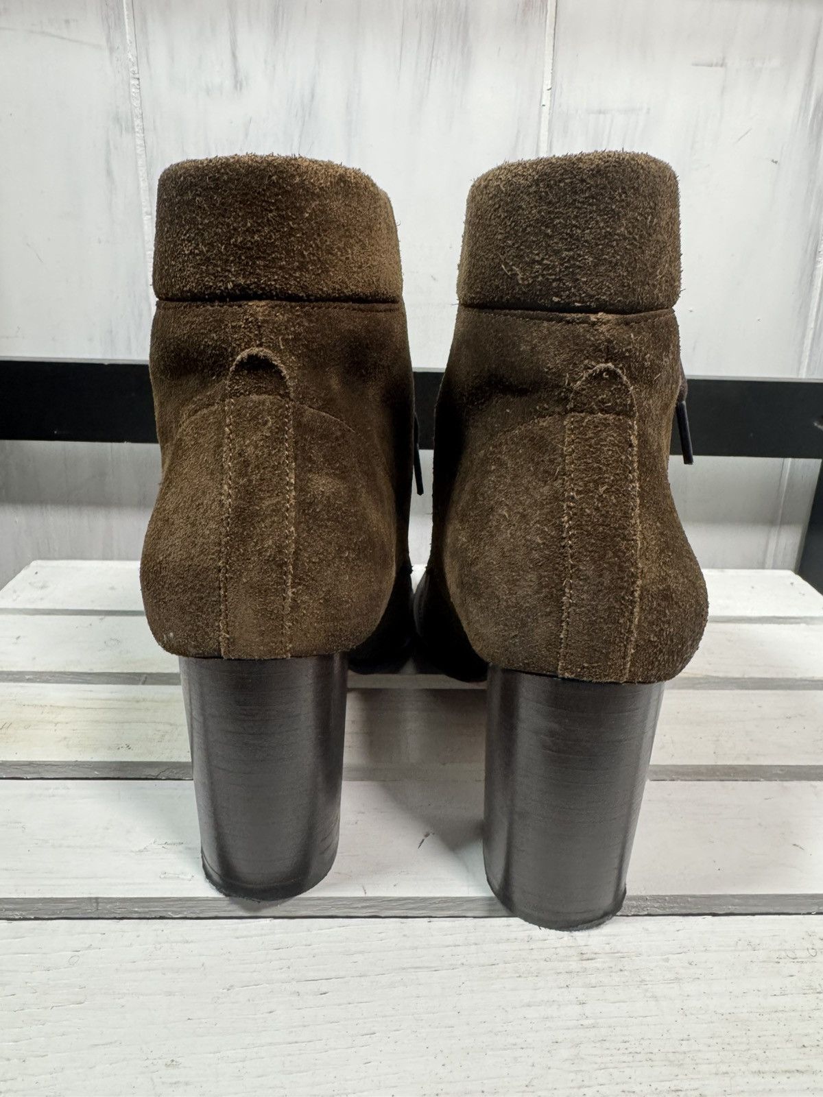 Ariat Ariat Two24 NEW Olive Green Leather Booties, Size 9.5 Size US 9.5 / IT 39.5 - 10 Thumbnail