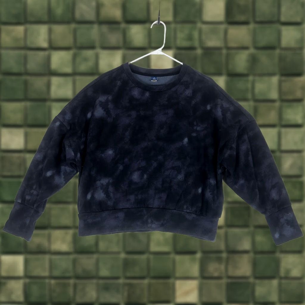 Old Navy Old Navy Cropped Sweatshirt Womens XL Blue Crew Neck L/S Casual Pullover Cottons Polyester Easy Care Brushed Interior Vintage No Size XL / US 12-14 / IT 48-50 - 1 Thumbnail