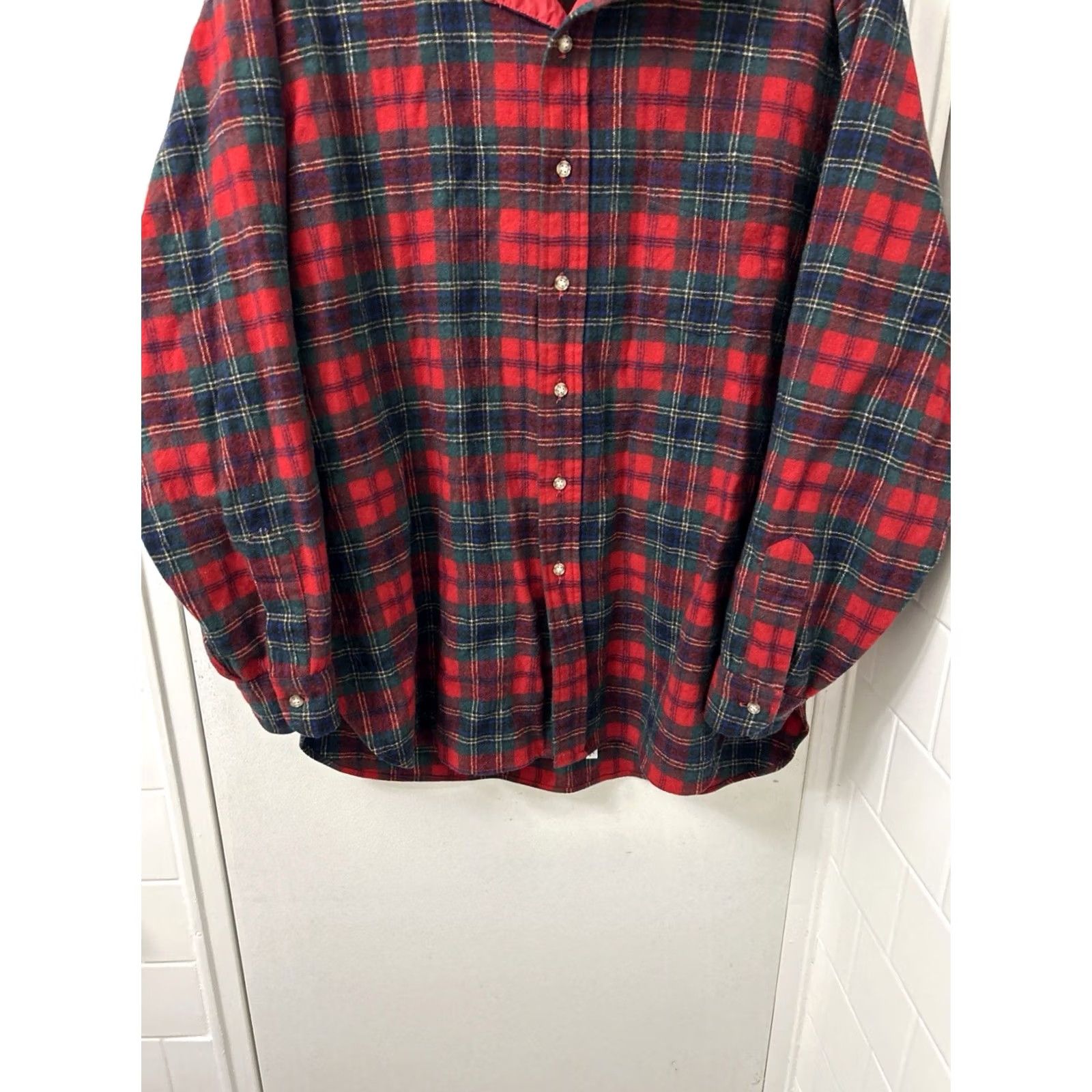 Pendleton VINTAGE Pendleton Shirt Mens XL Red Made In USA Mac Lean Tartan Flannel Plaid Size US XL / EU 56 / 4 - 3 Thumbnail