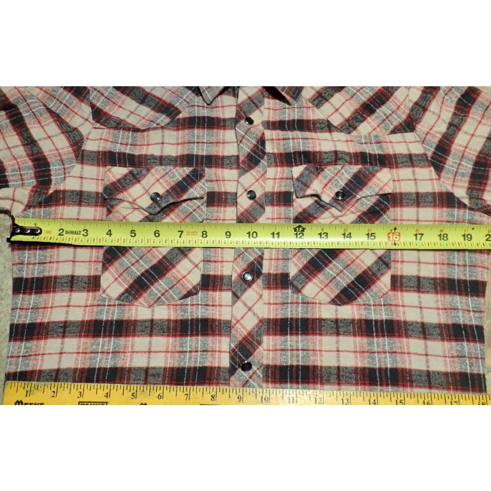 Vintage VINTAGE Roebuck Western Shirt Flannel Pearl Snap Black Tan Red Plaid Adult Small 80s 90s Casual Mens Size US S / EU 44-46 / 1 - 6 Thumbnail