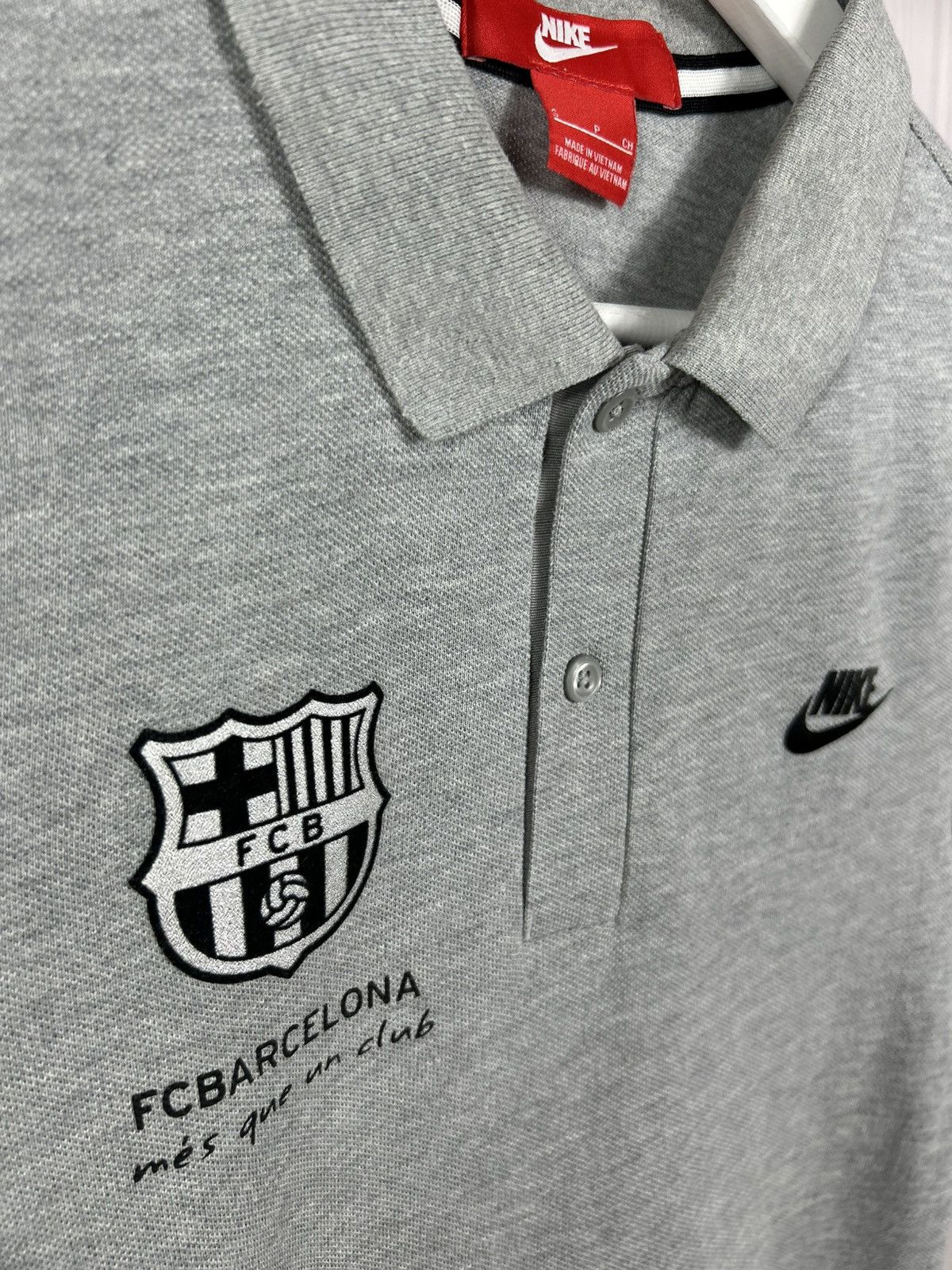 Nike Nike FC Barcelona Soccer Polo Size S Size US S / EU 44-46 / 1 - 5 Thumbnail