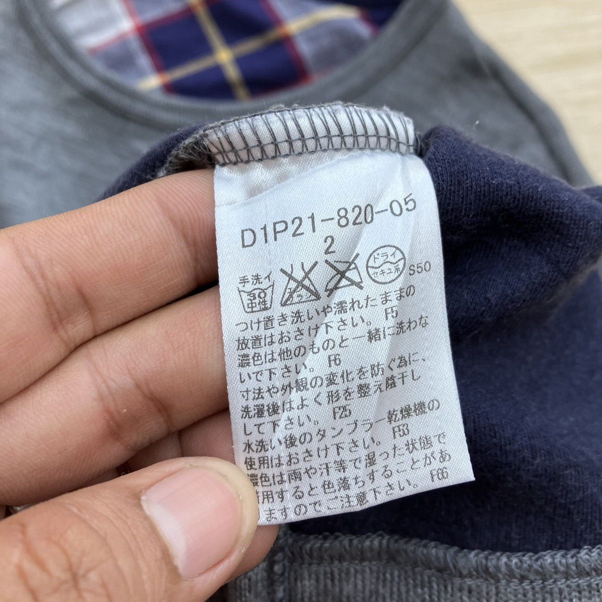 Burberry × Designer BURBERRY LONG SLEEVE BLACK LABEL TEE Size US S / EU 44-46 / 1 - 5 Thumbnail